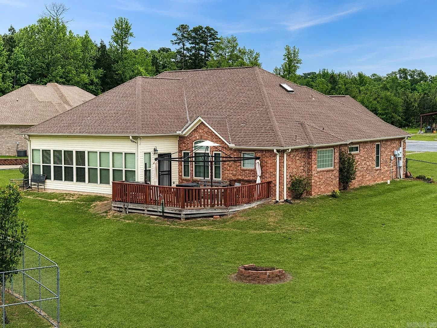 Property at 7203  Lakewood court - Image 4