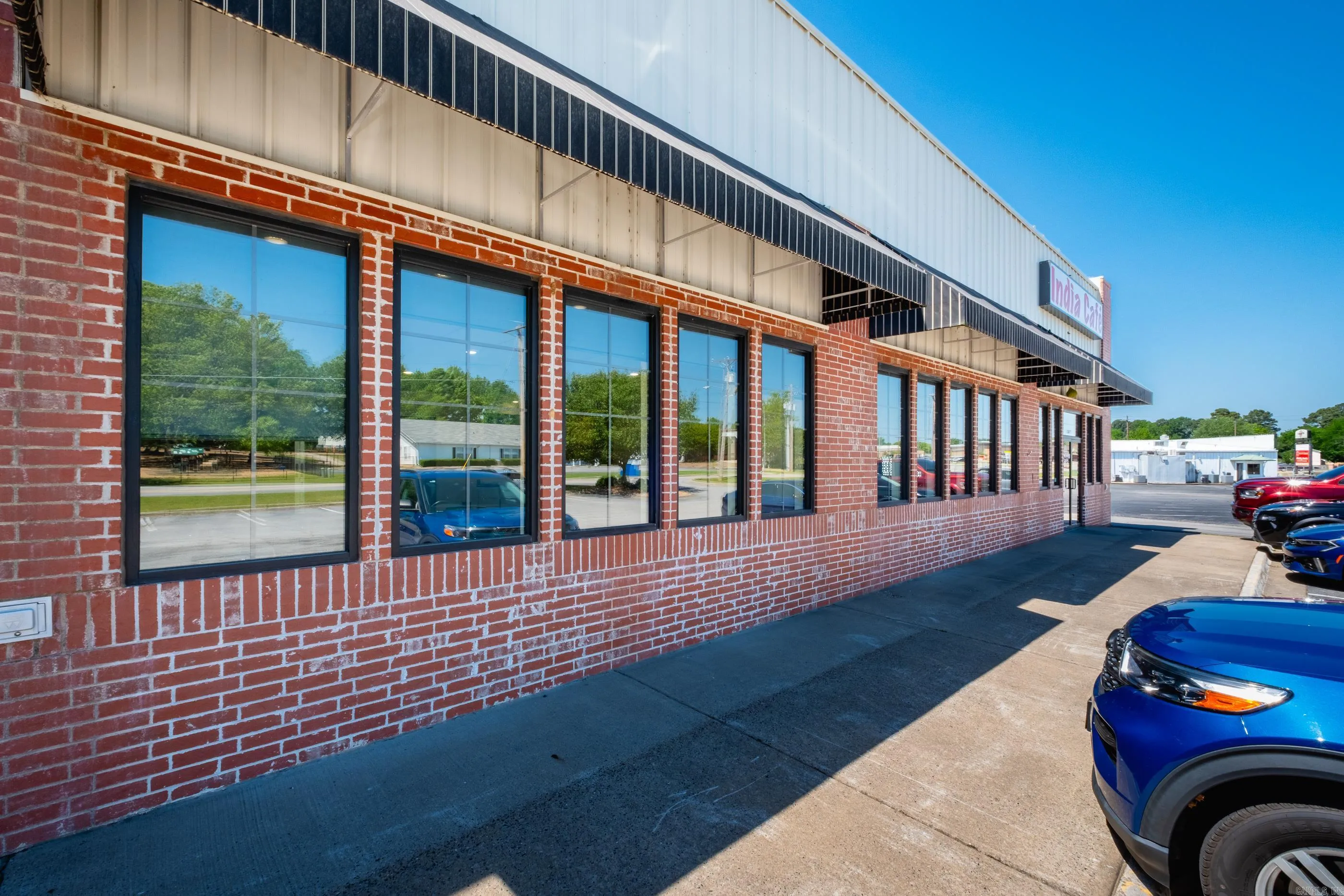 Property at 2615 N Prickett - Image 17