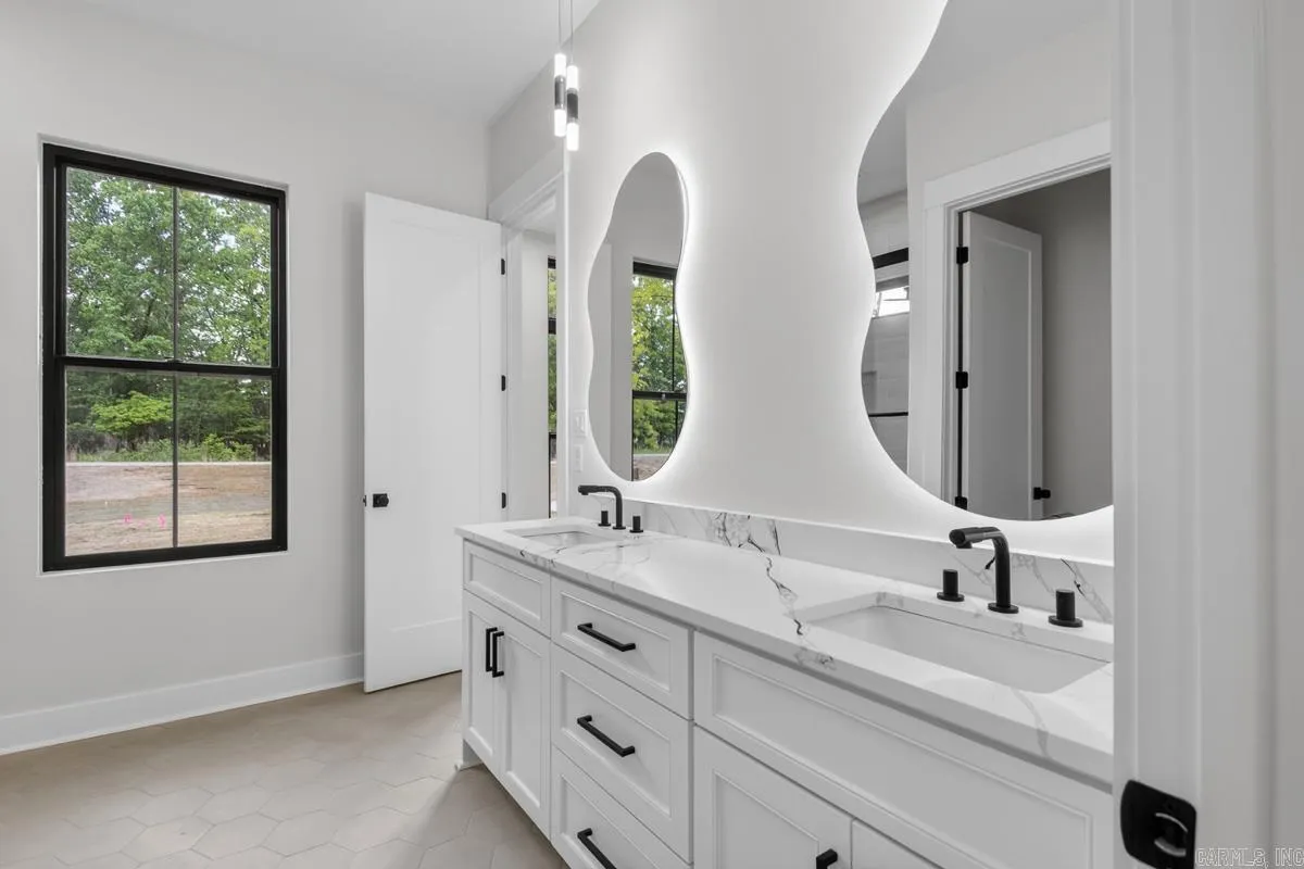 Property at 1054  Sungate drive - Image 22