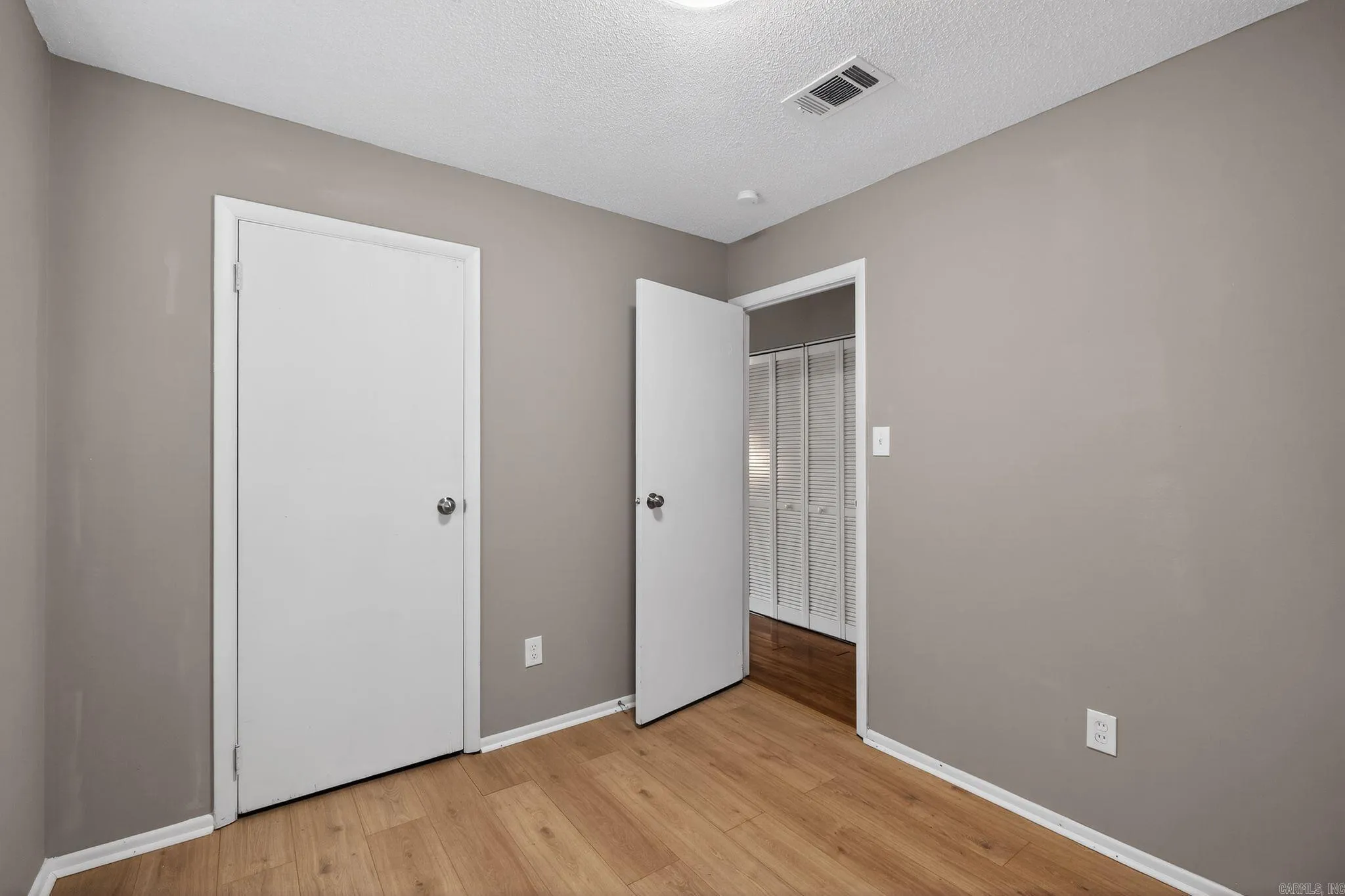 Property at 1008  Ferrell - Image 19