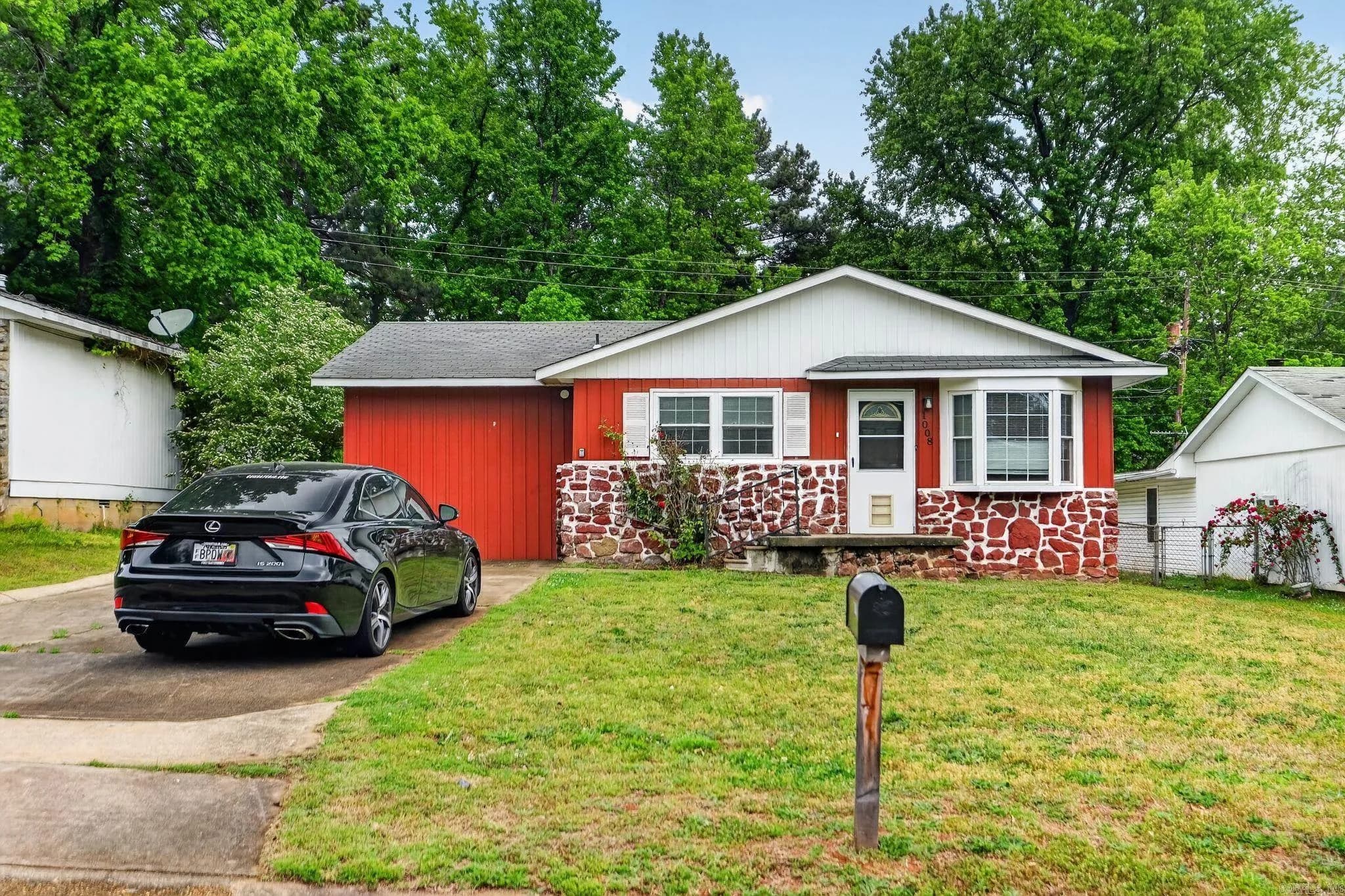 Property at 1008  Ferrell - Image 1