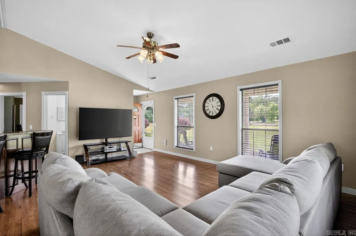 Property at 114  Jamie - Image 5