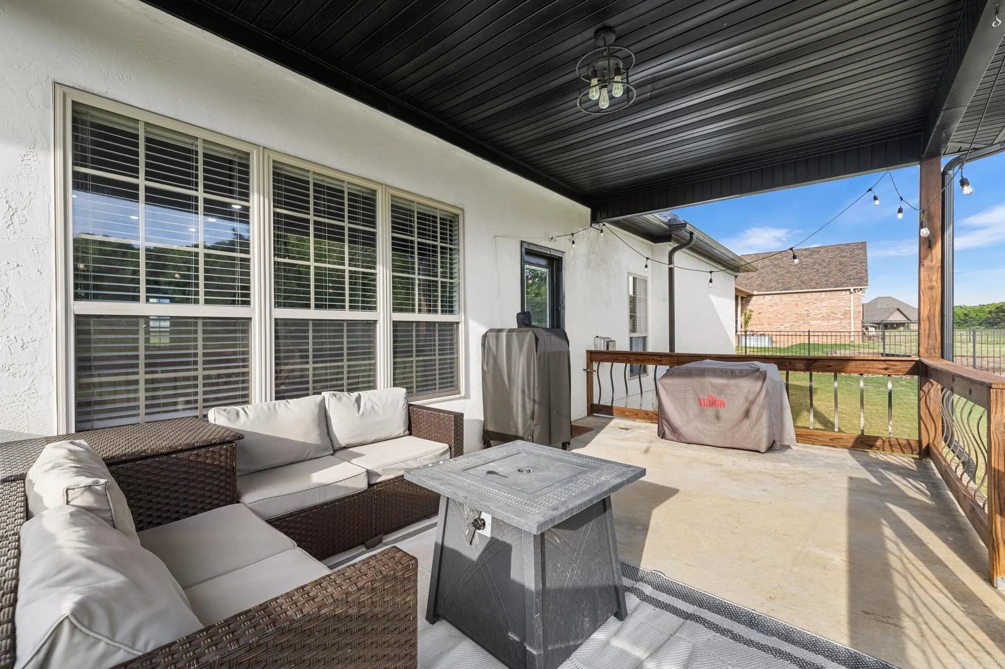 Property at 13  Sawgrass - Image 32