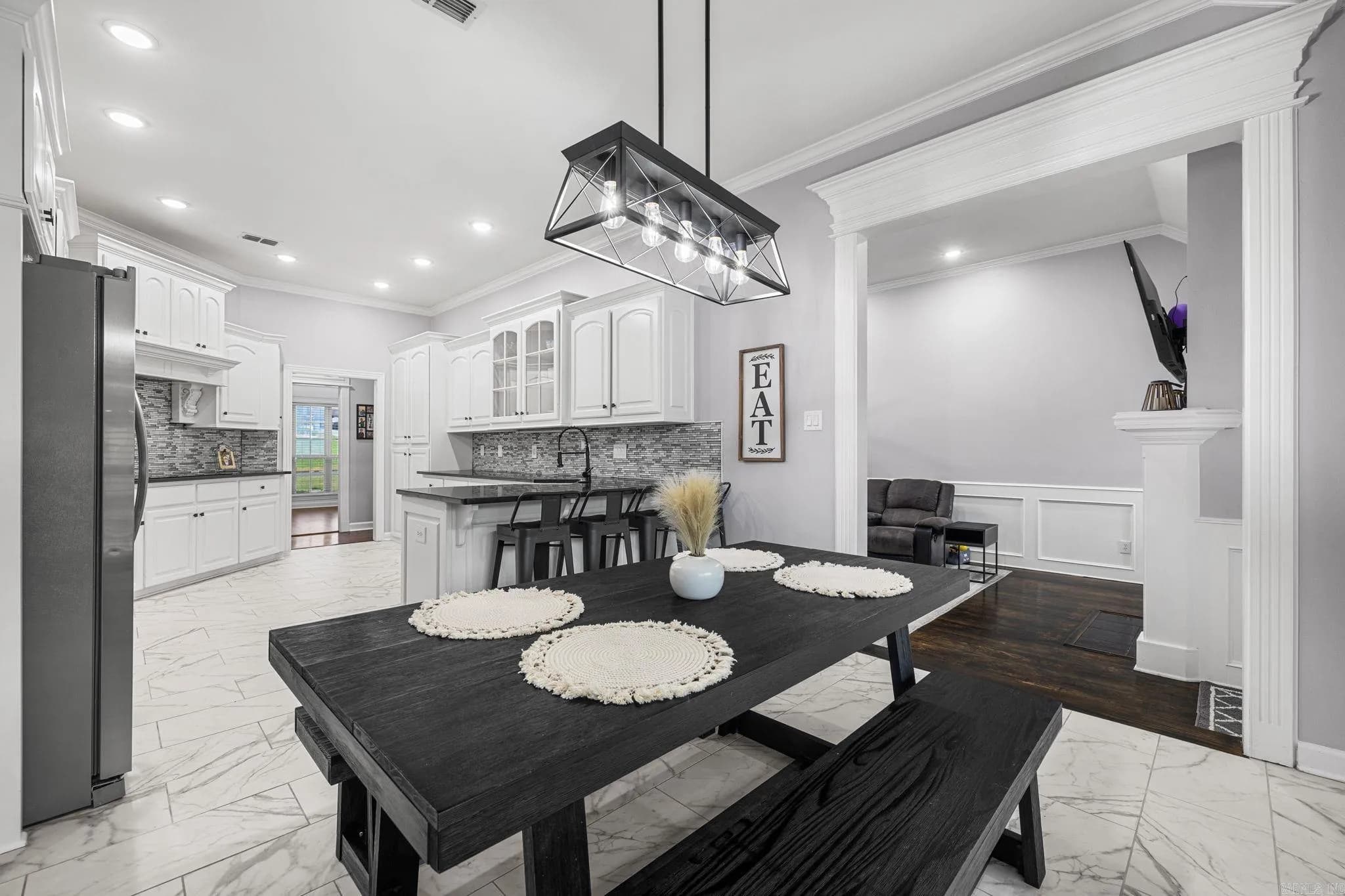 Property at 13  Sawgrass - Image 13