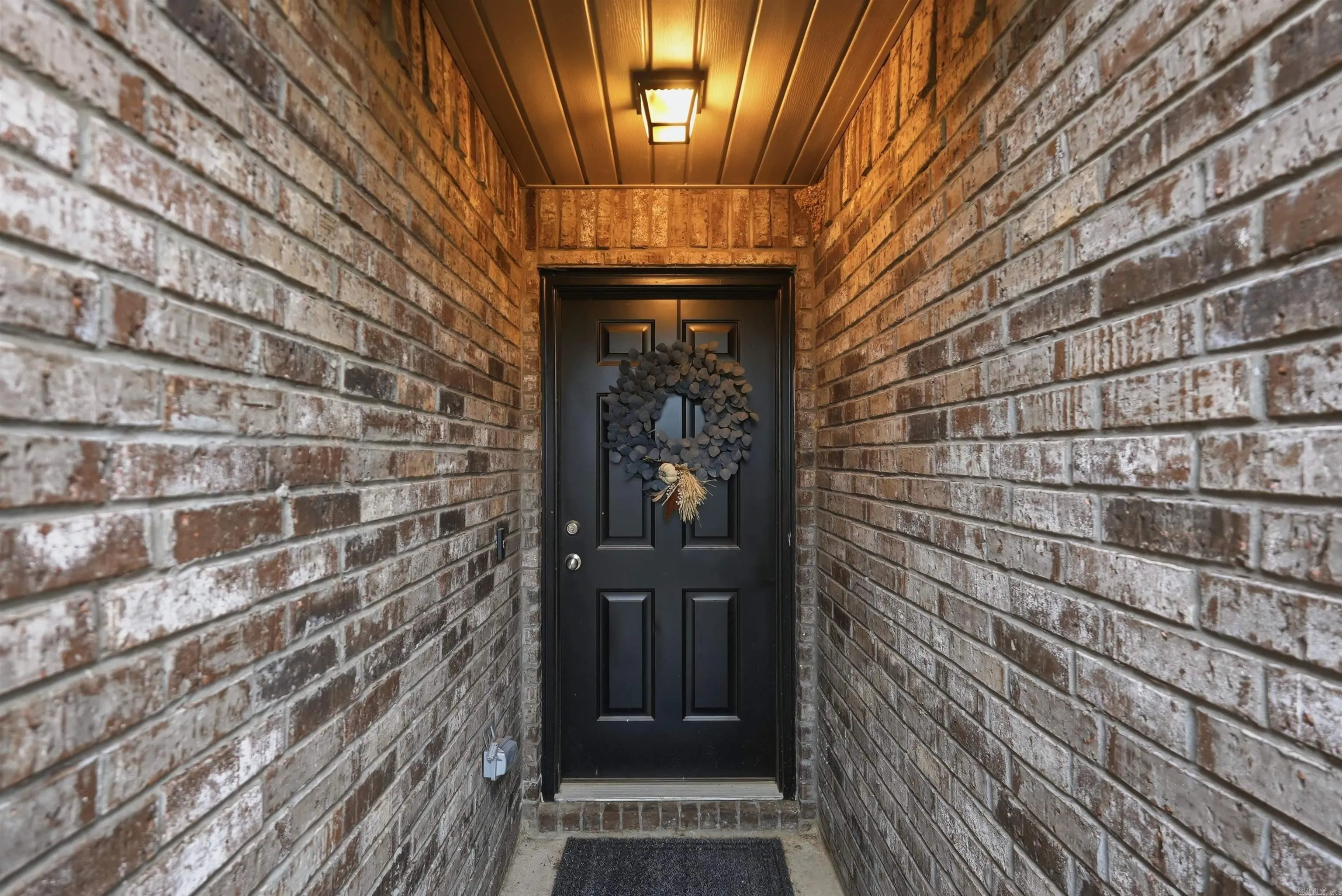 Property at 5056  Red fox - Image 2