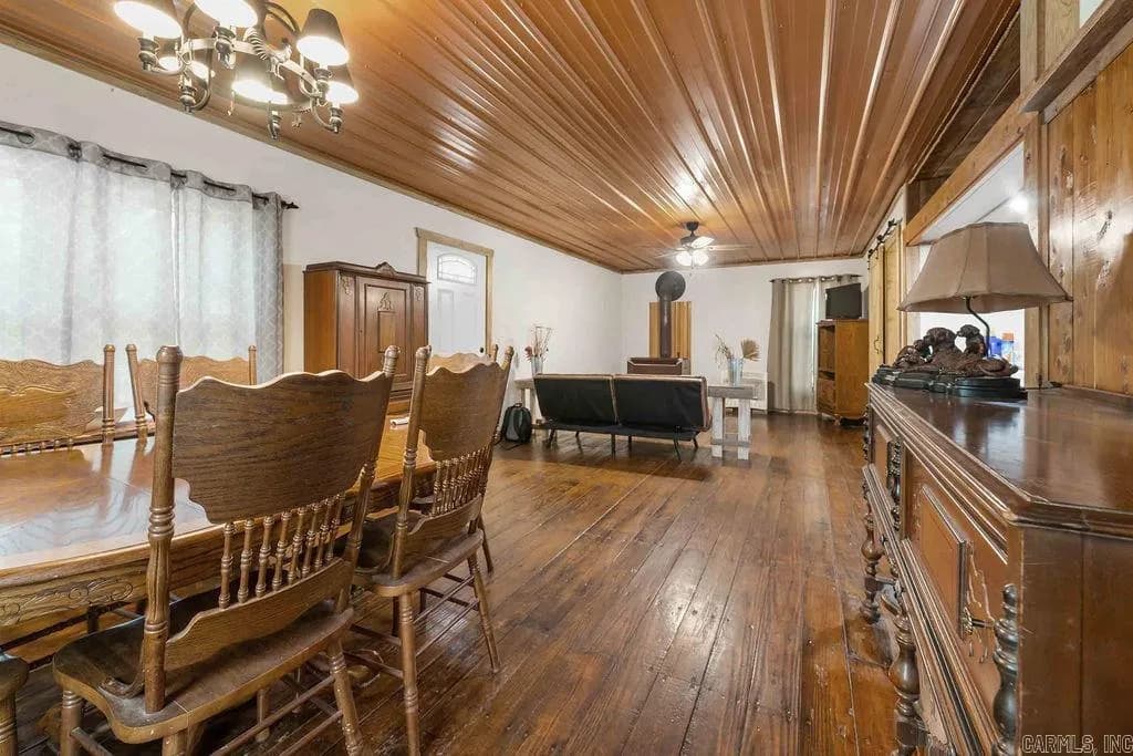 Property at 4429  Oyler - Image 7