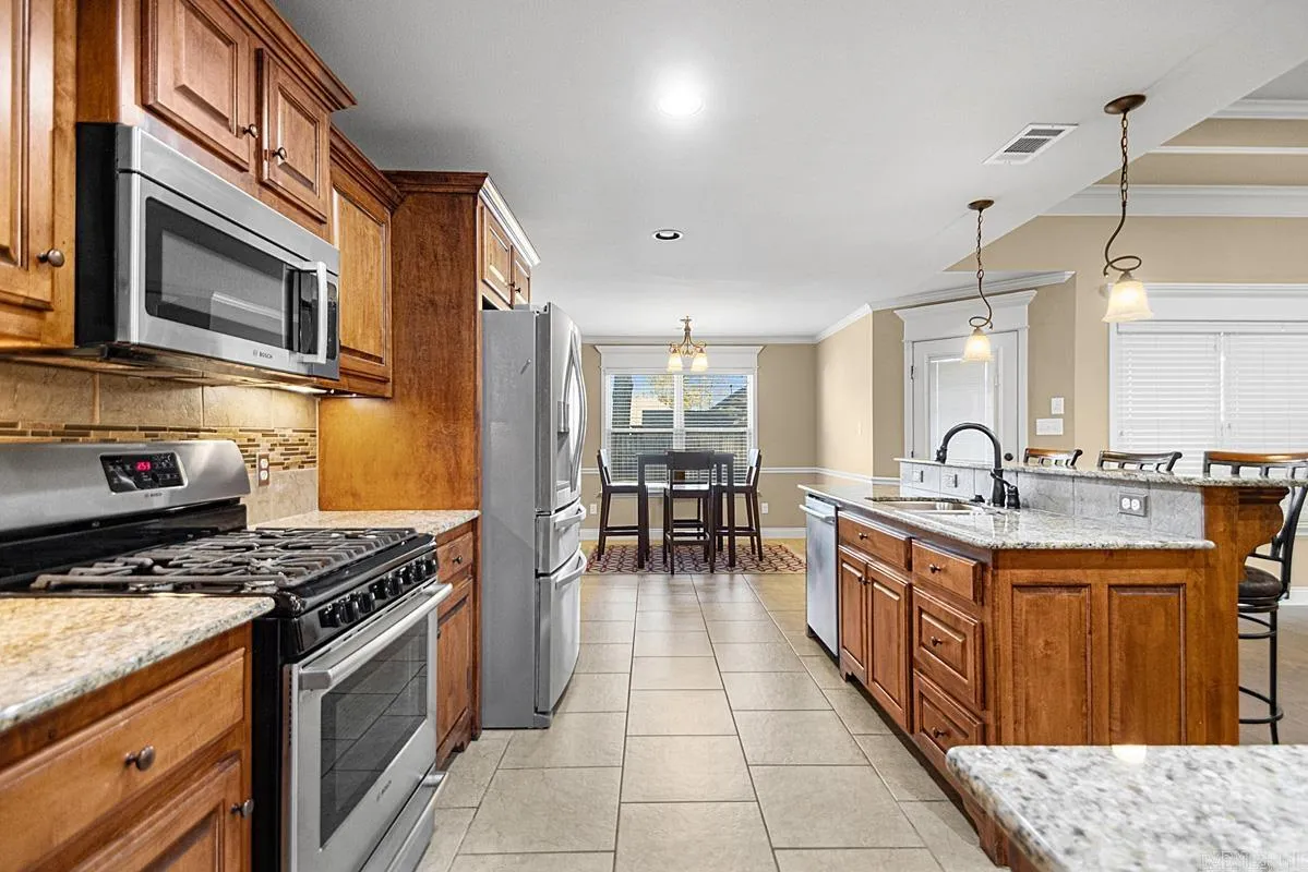 Property at 3018  Dapple gray - Image 16