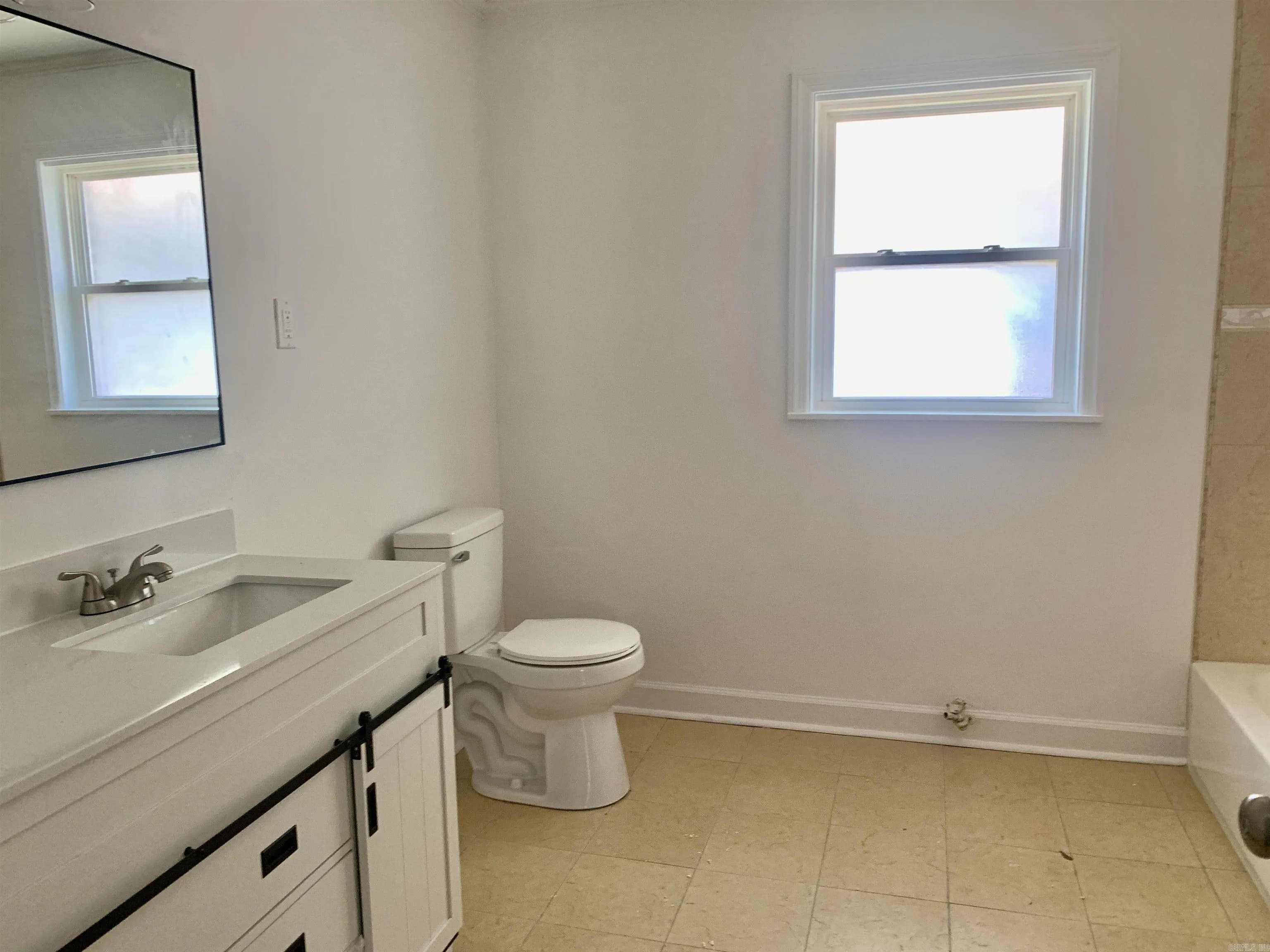 Property at 3419 S Olive - Image 16