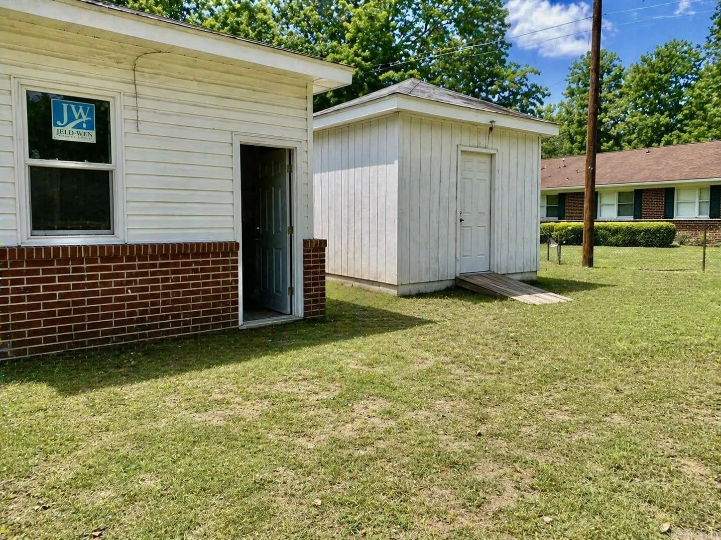 Property at 3419 S Olive - Image 24