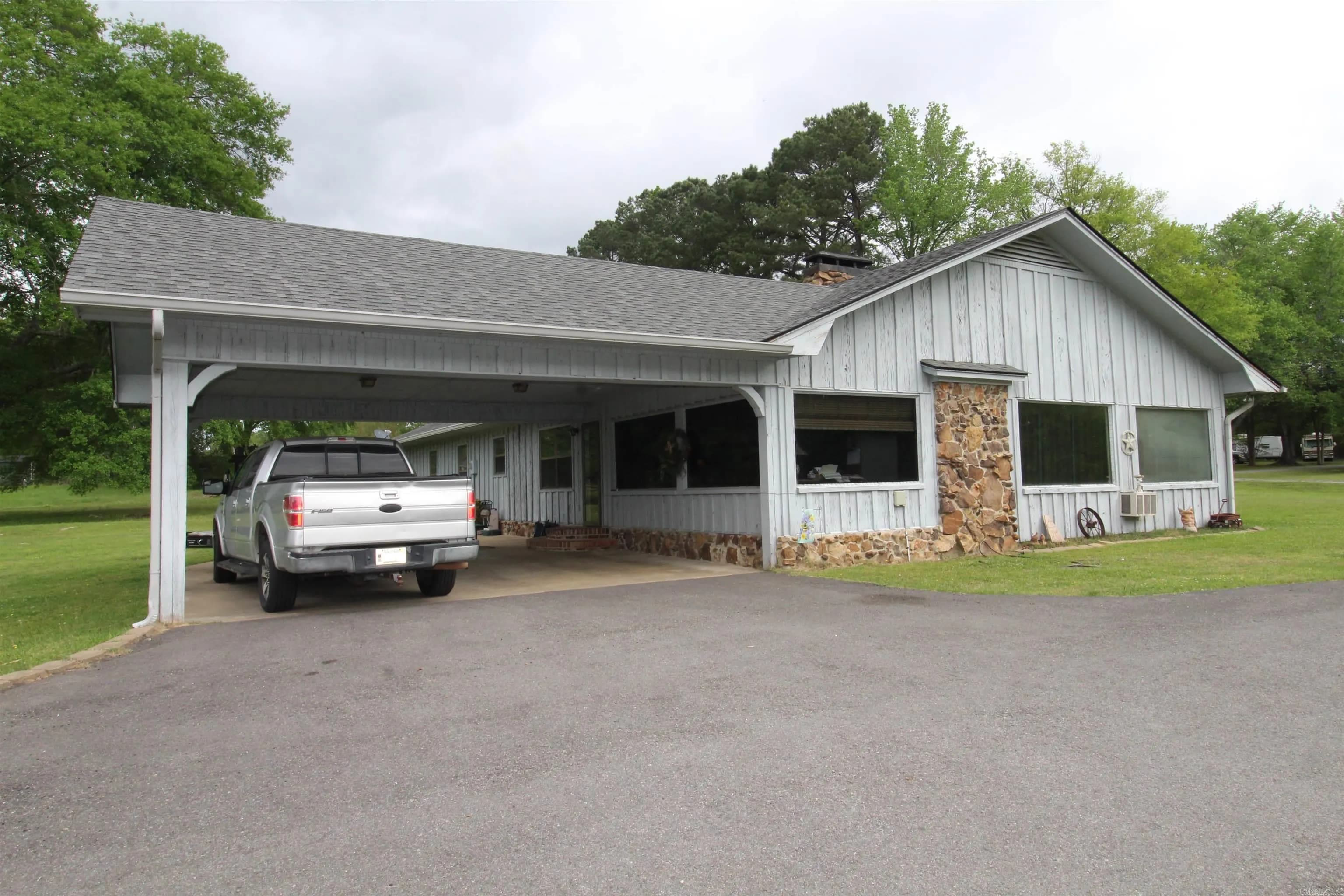 Property at 25  Sites drive - Image 3