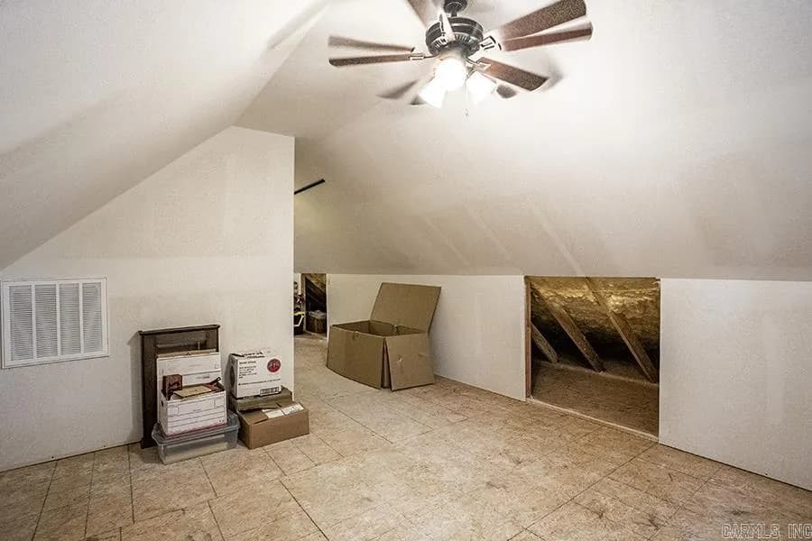 Property at 4051  Whitney - Image 46