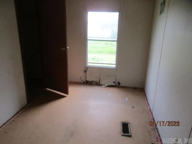 Property at 612  Mississippi - Image 6