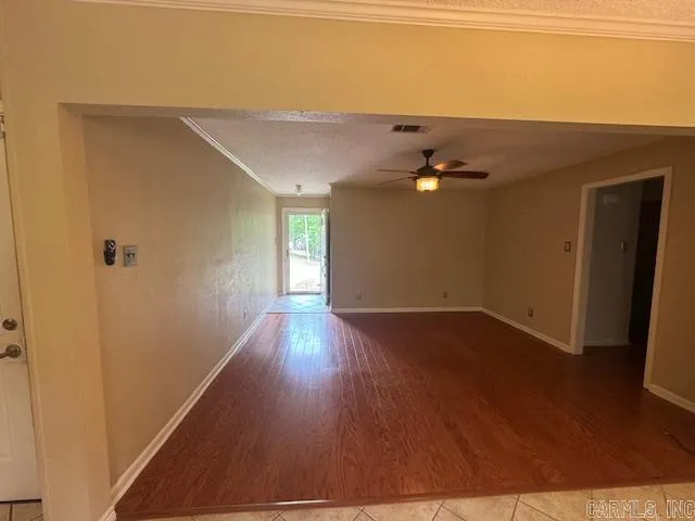 Property at 501  Melanie - Image 4