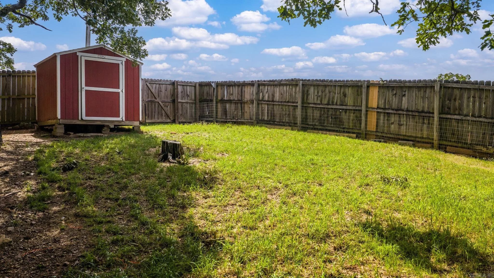 Property at 3075  Sassy road - Image 11