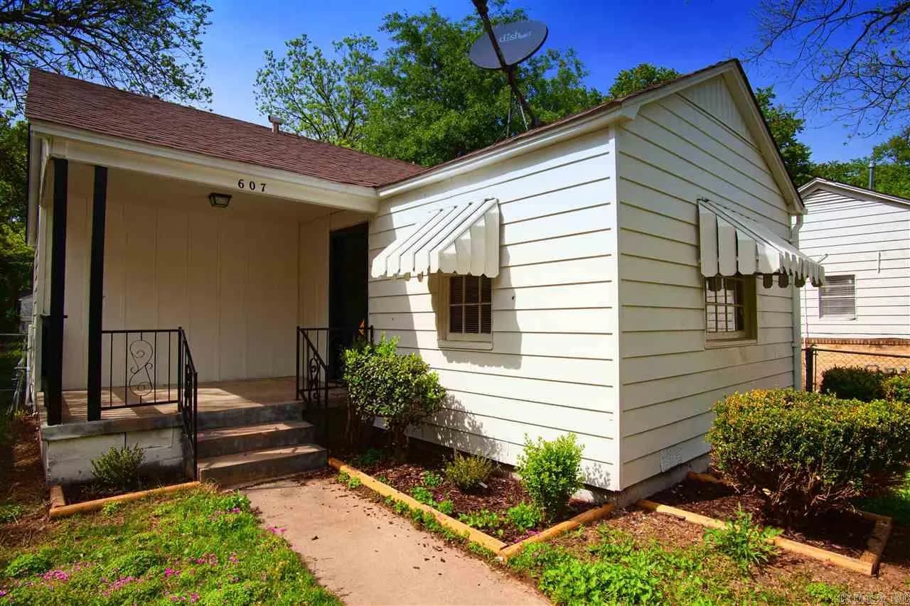 Property at 607  Prothro - Image 1