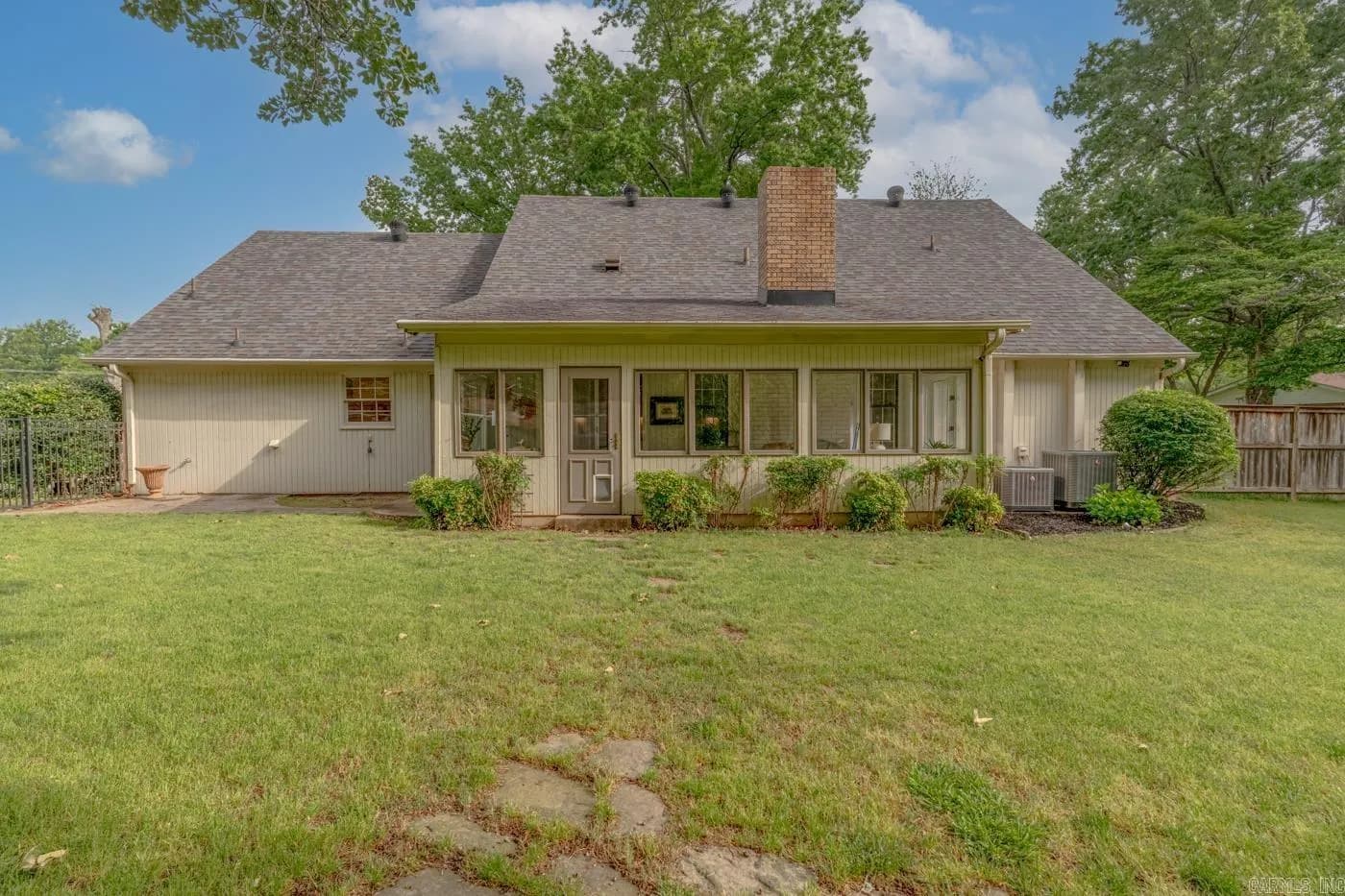 Property at 2506  Nix lake dr - Image 42