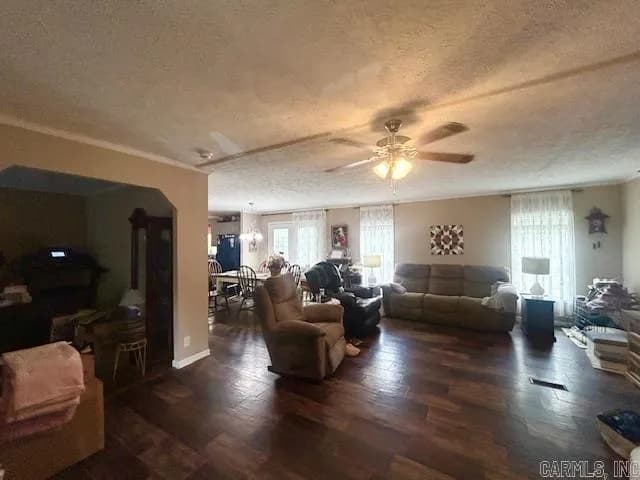 Property at 341  Petty - Image 8