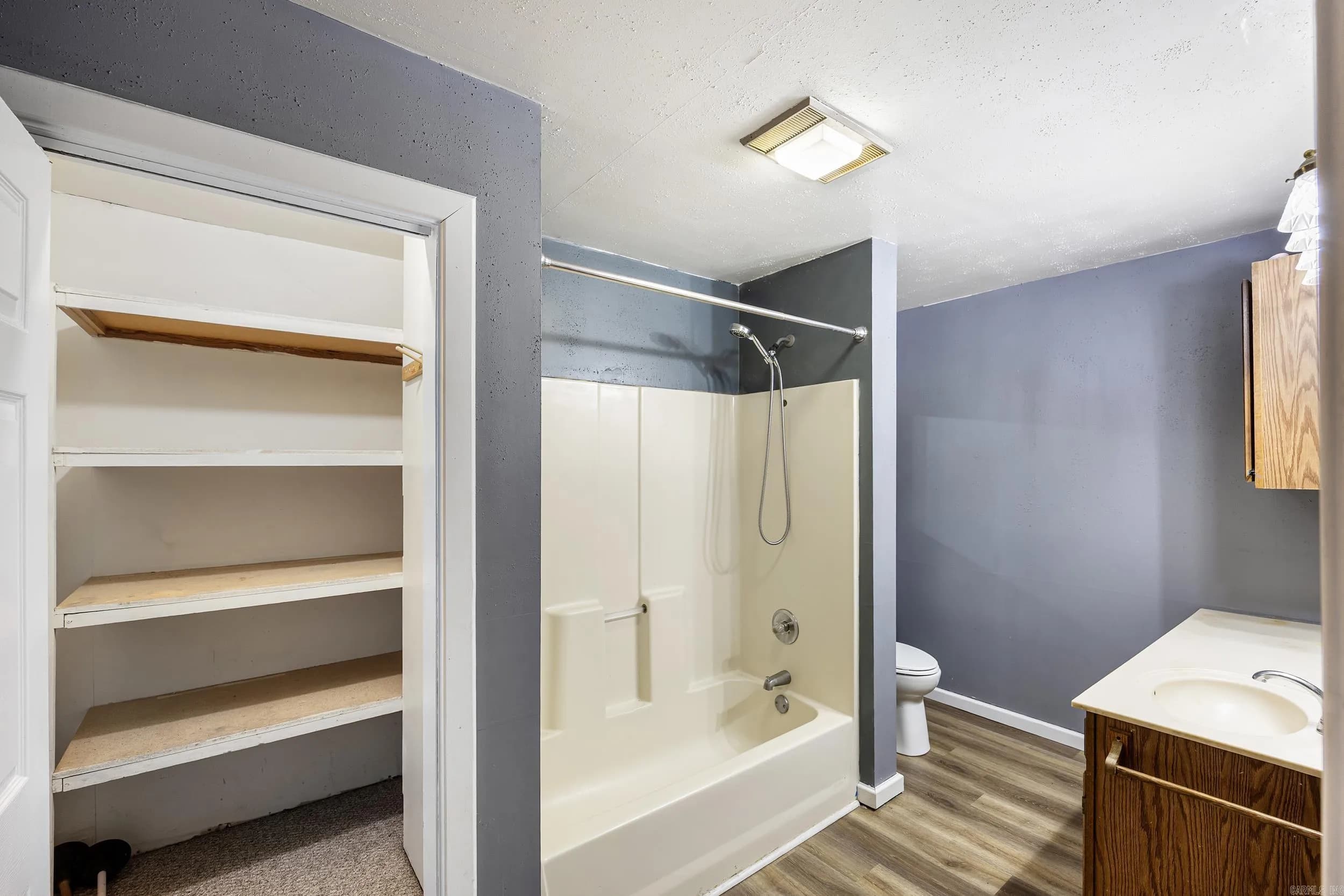 Property at 1068  County road 2035 - Image 19