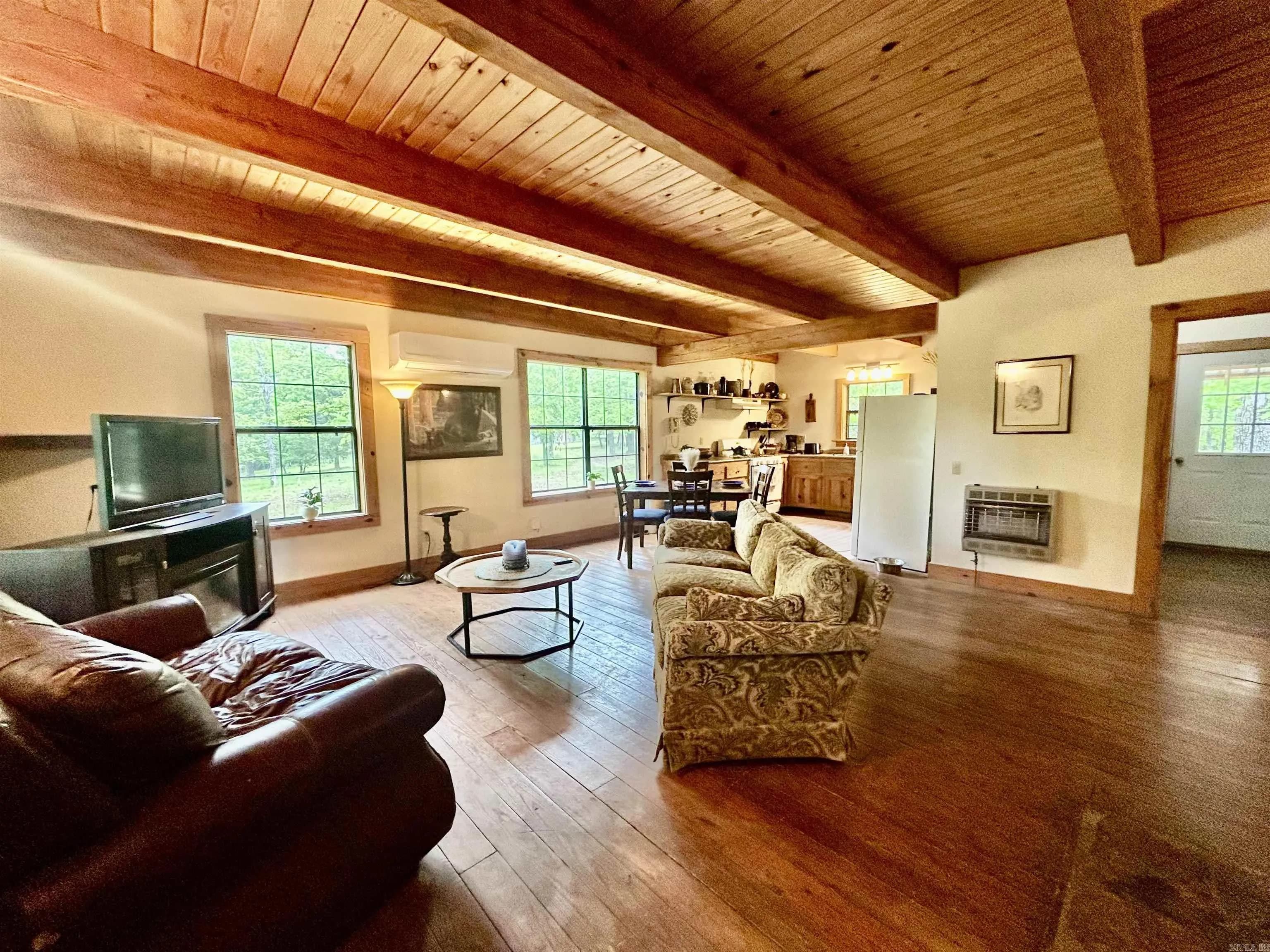 Property at 353  Lonnie lee - Image 3