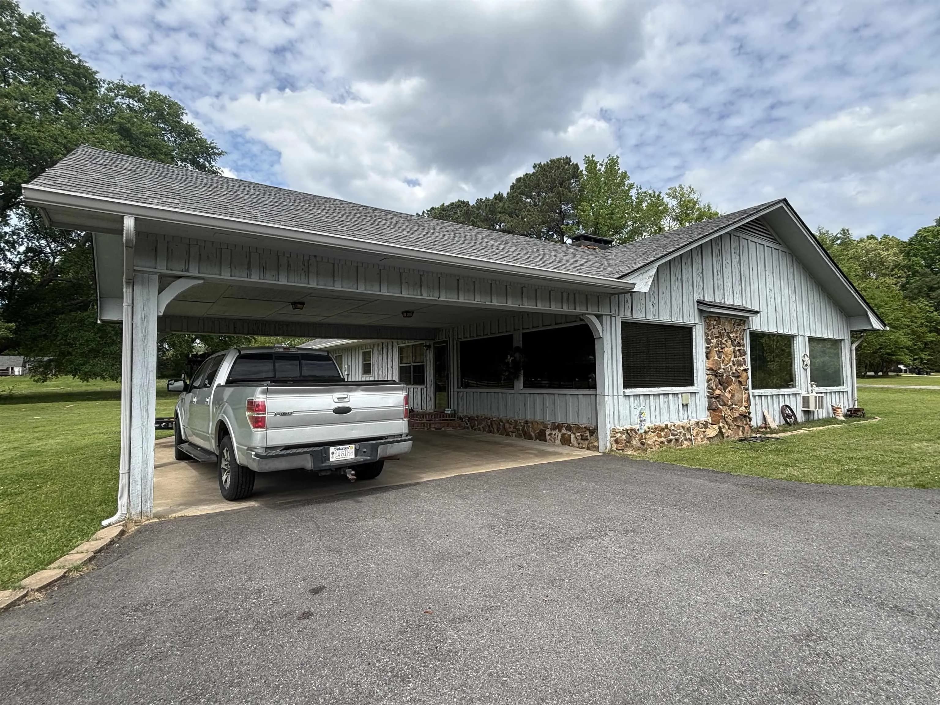Property at 25  Sites drive - Image 4