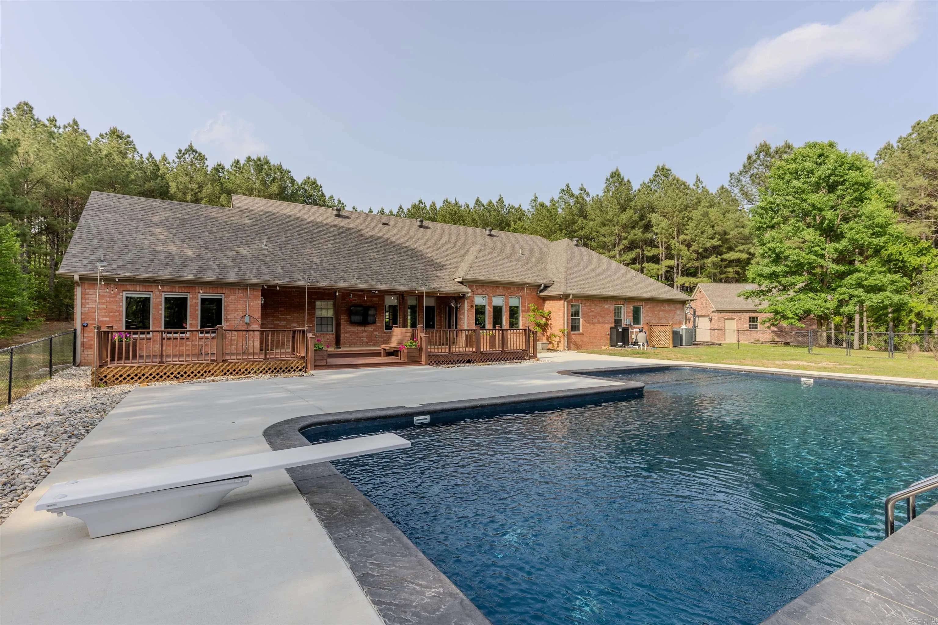 Property at 17  Dylan - Image 48