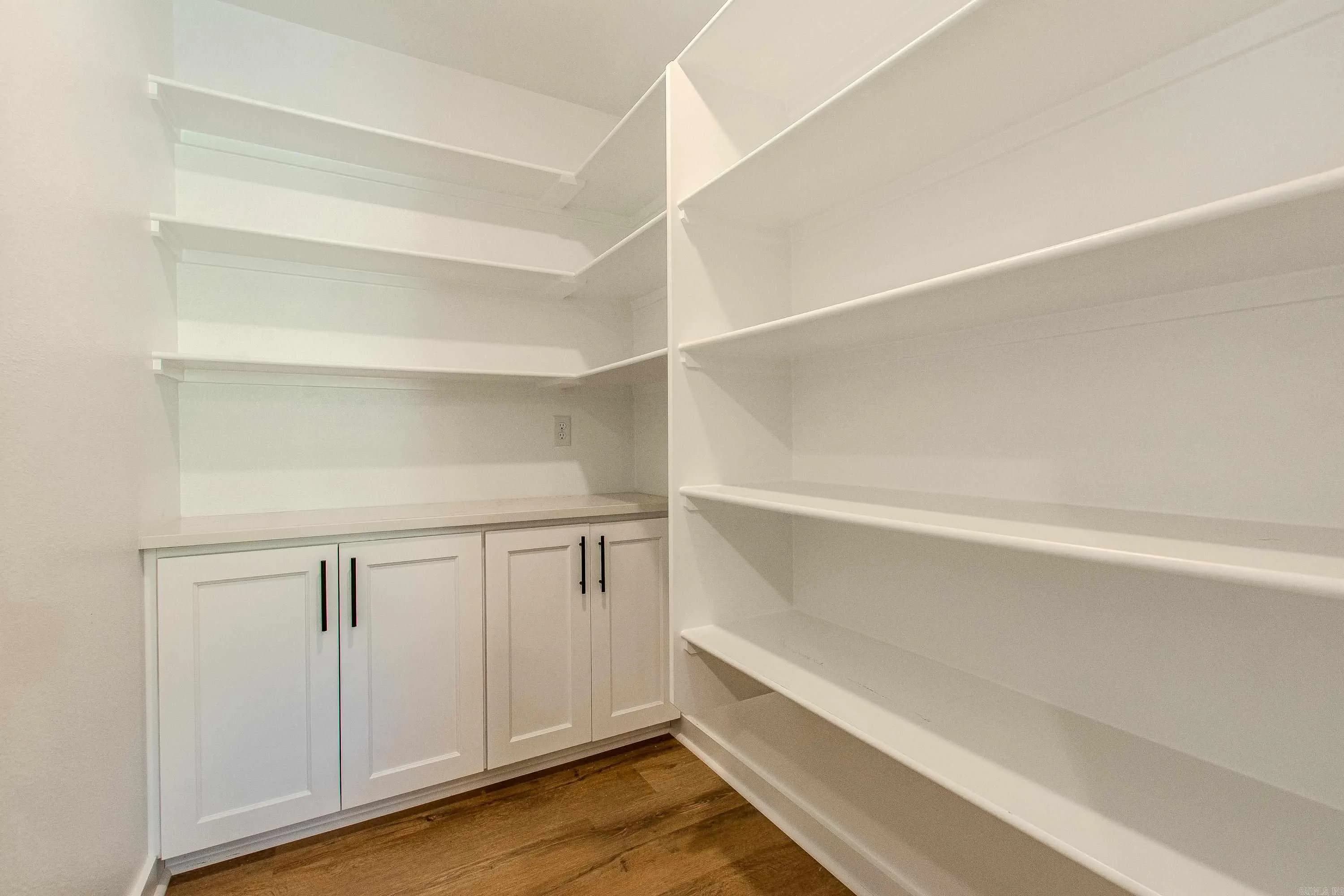 Property at 430  Main - Image 22