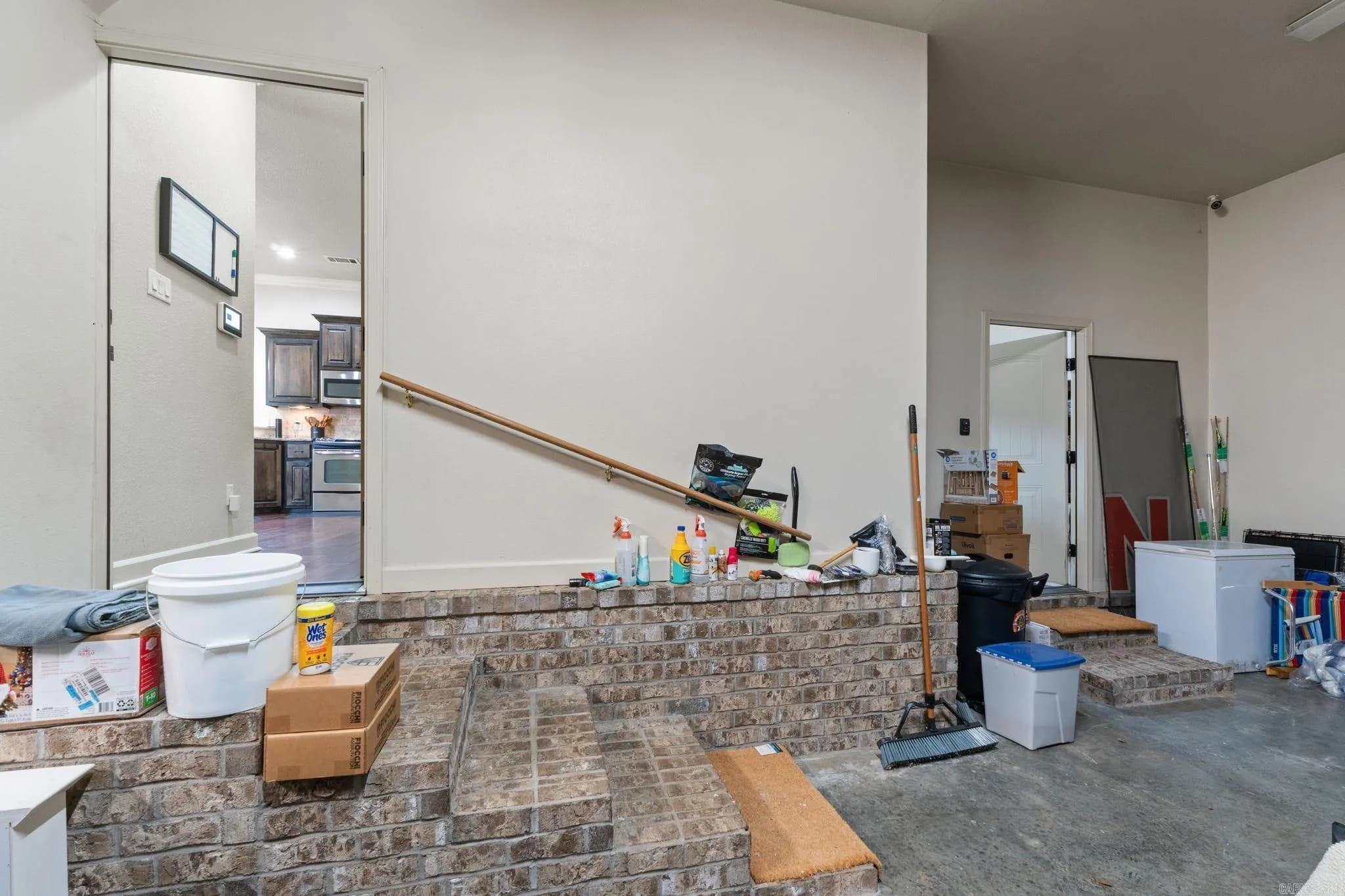 Property at 6906  Grace village - Image 35