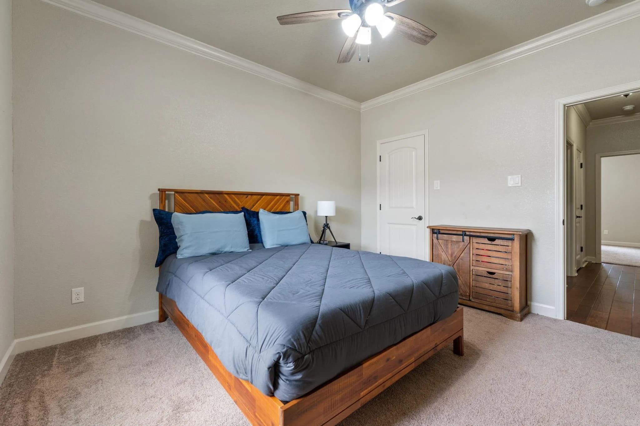 Property at 6906  Grace village - Image 29