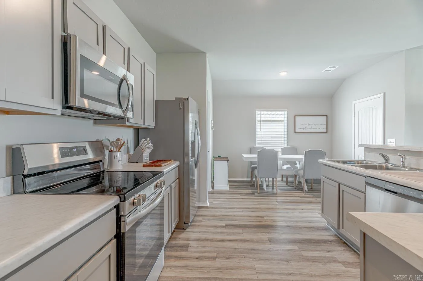 Property at 5520  Mariposa grove dr - Image 15