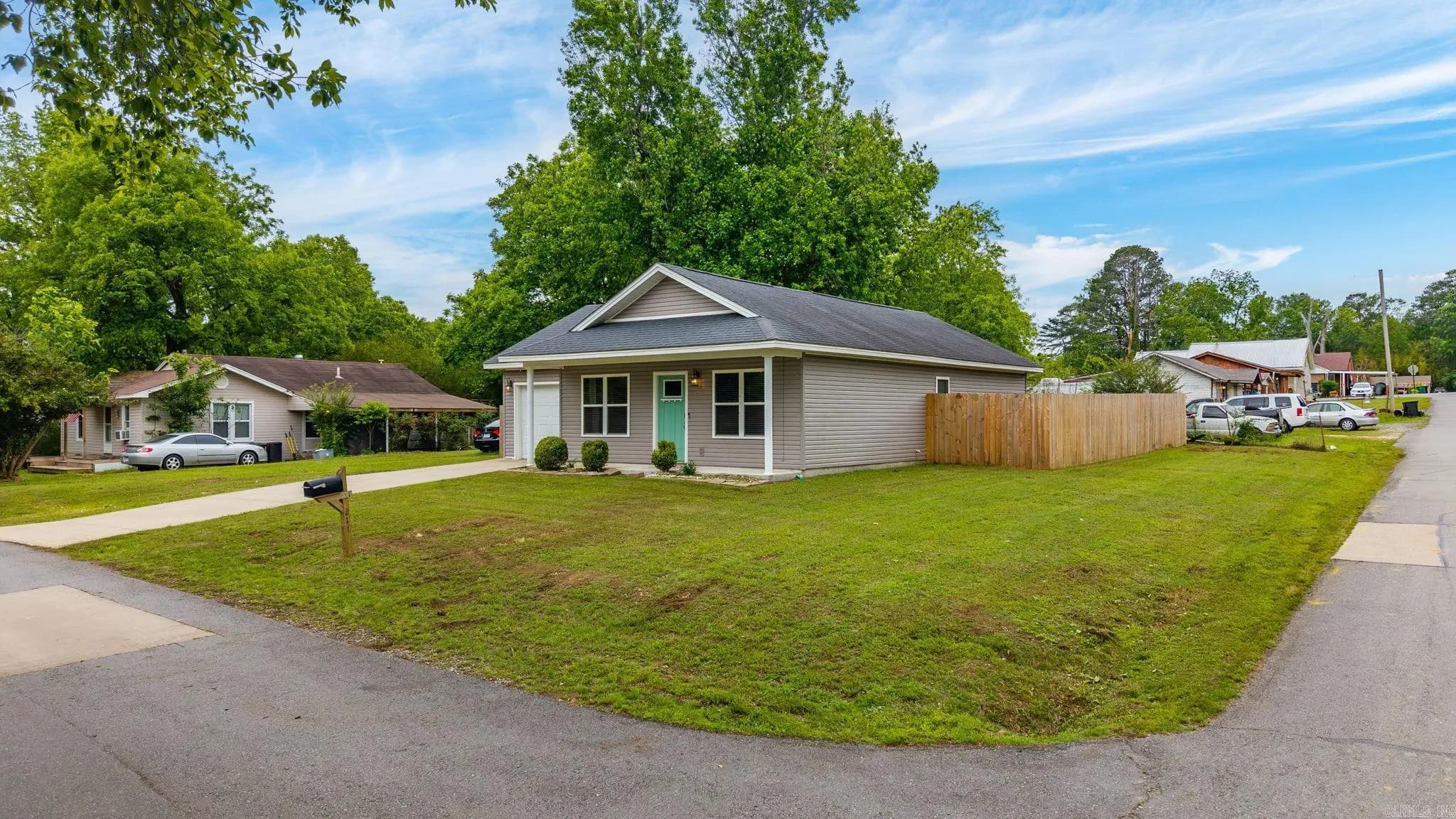 Property at 211 N College - Image 26