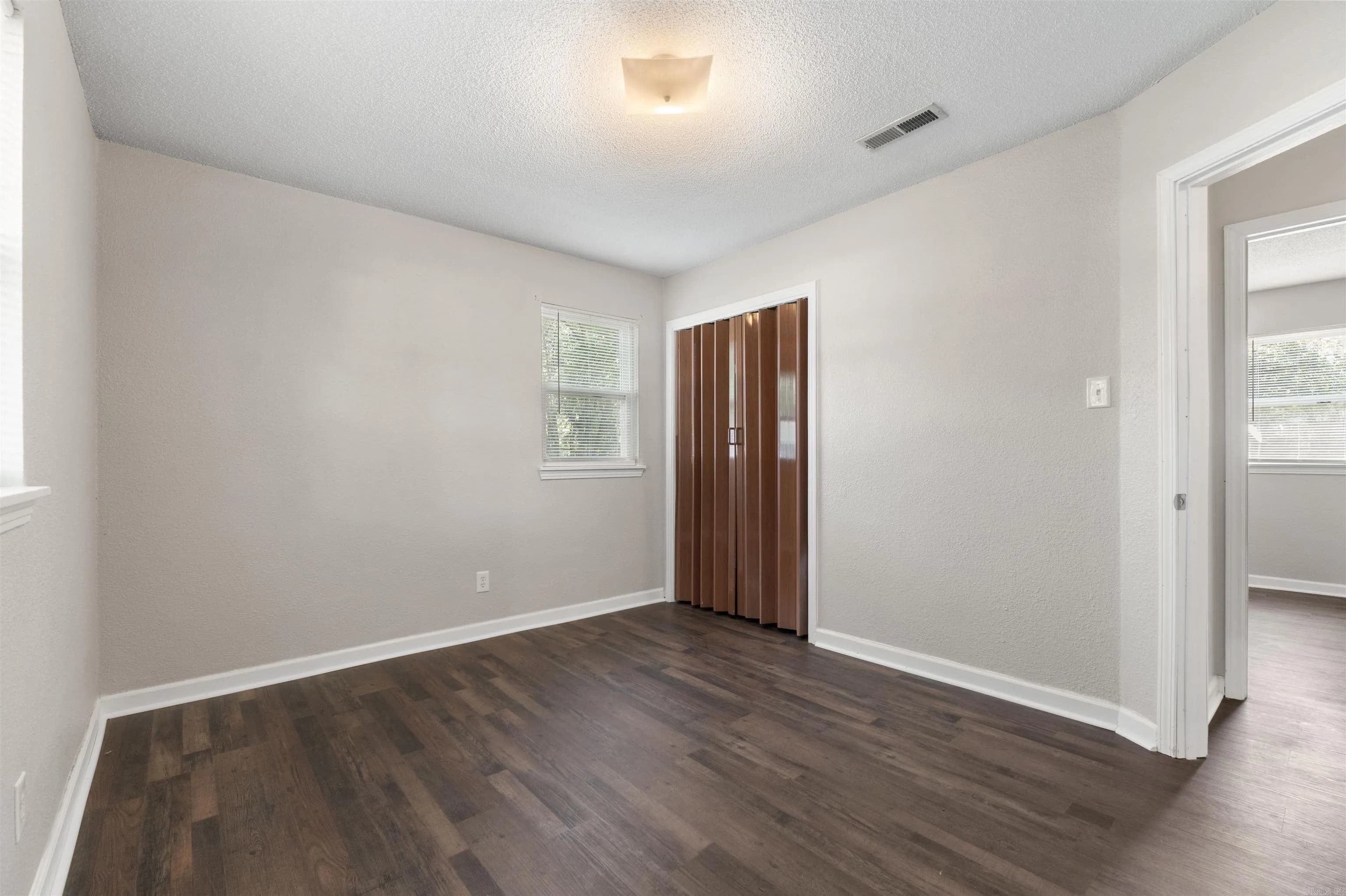 Property at 6  Waterfront - Image 28