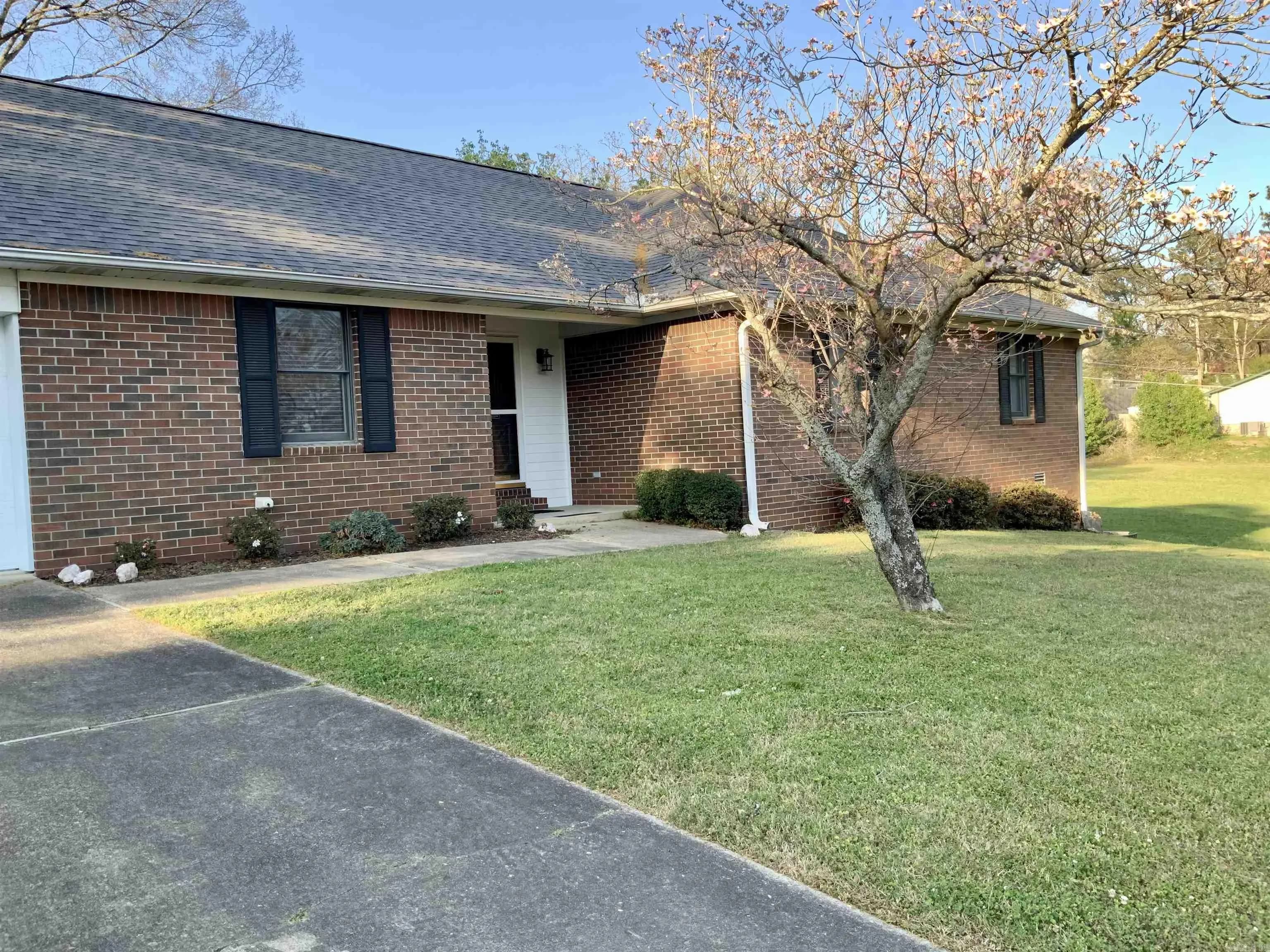 Property at 117  Melwood - Image 20