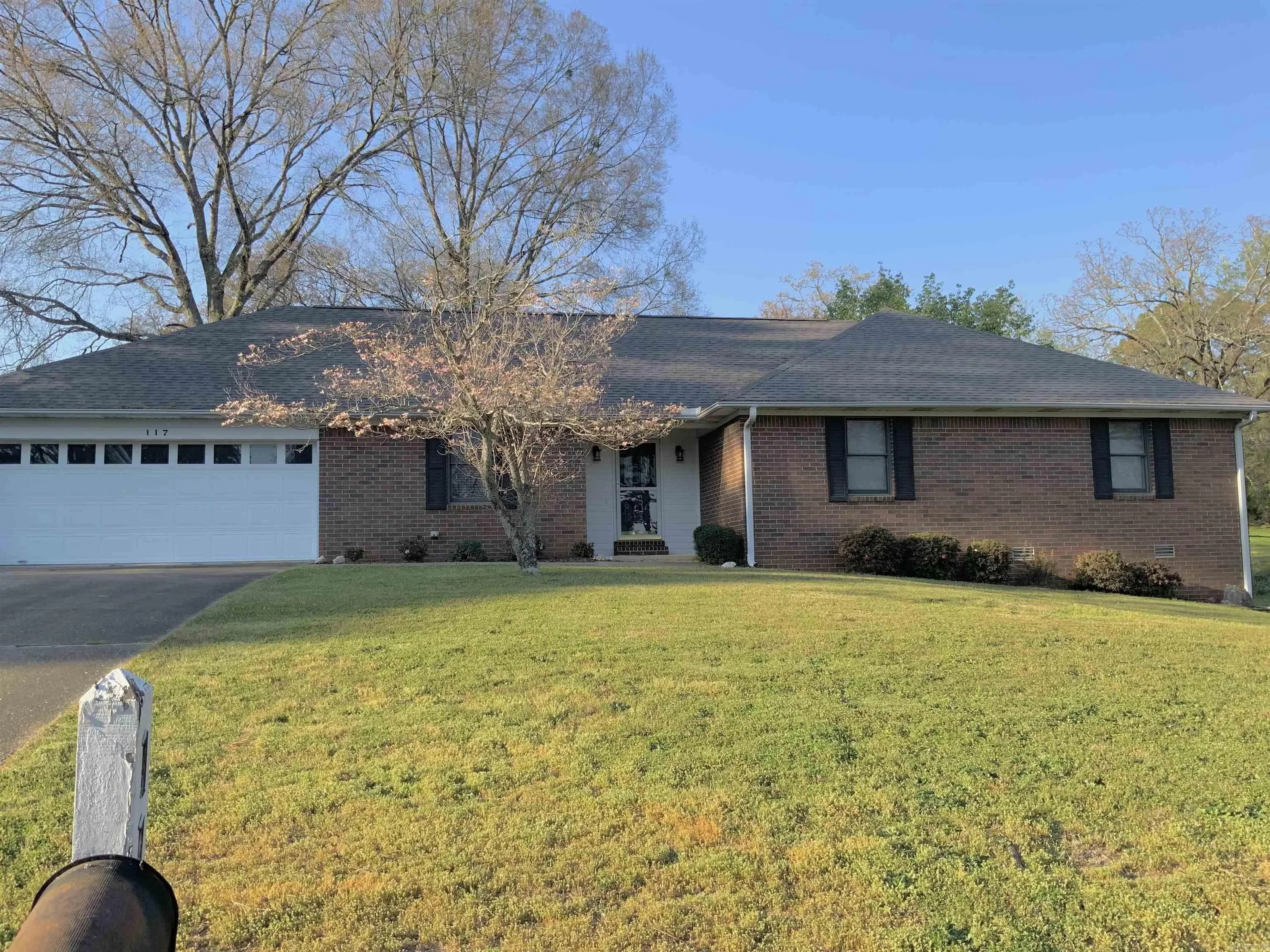 Property at 117  Melwood - Image 1