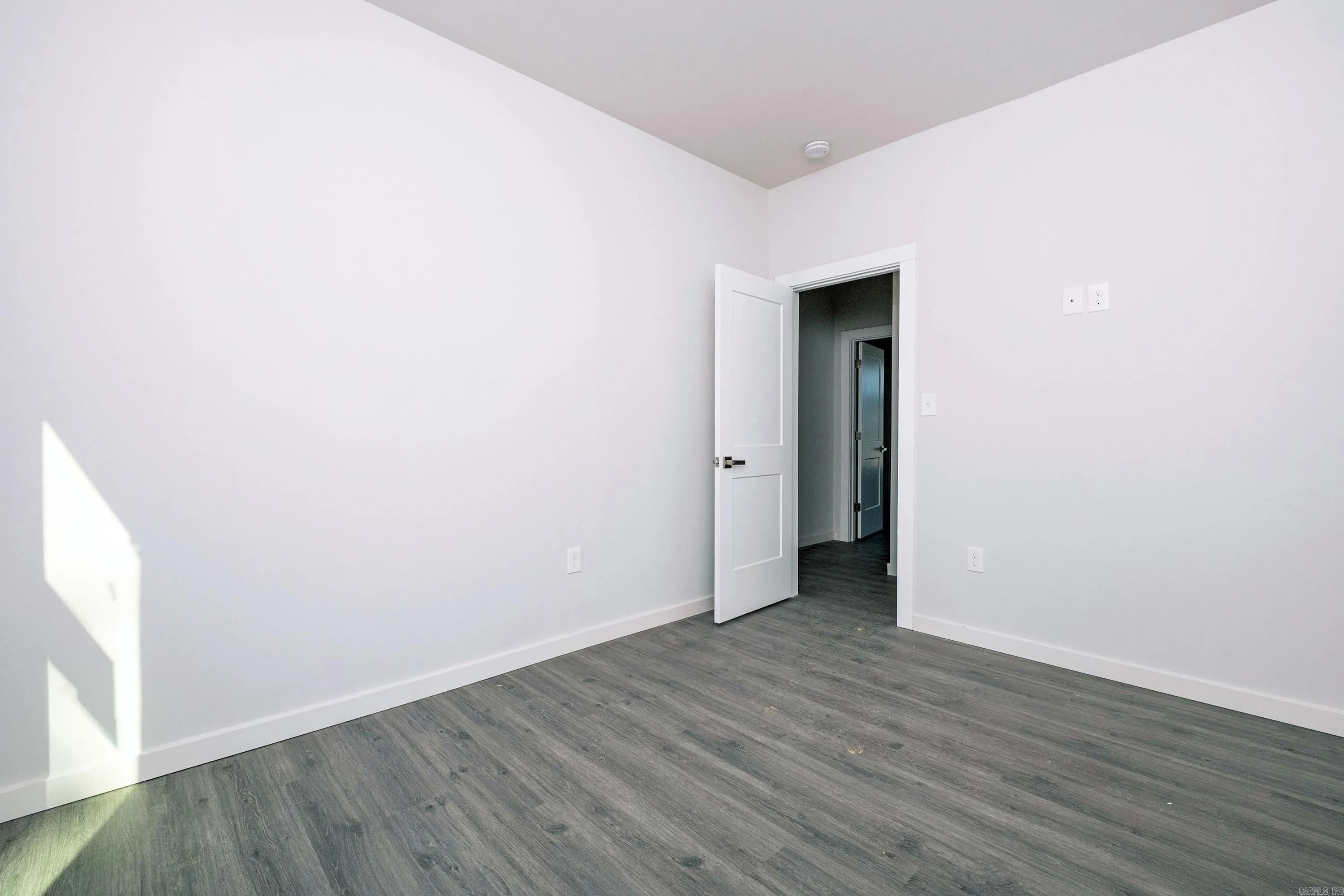 Property at 1614 S Woodrow street - Image 26