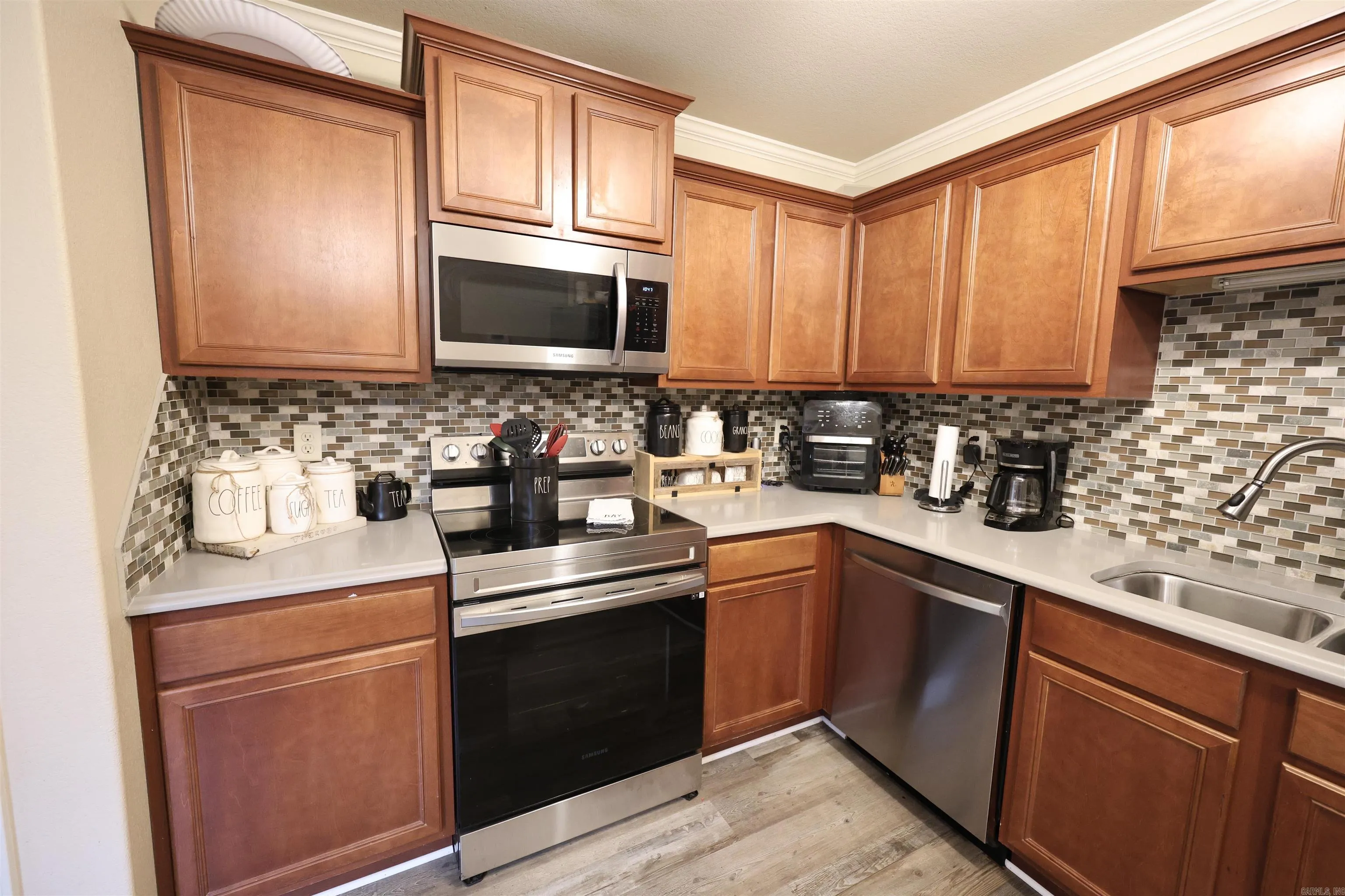 Property at 15  Daytona - Image 8