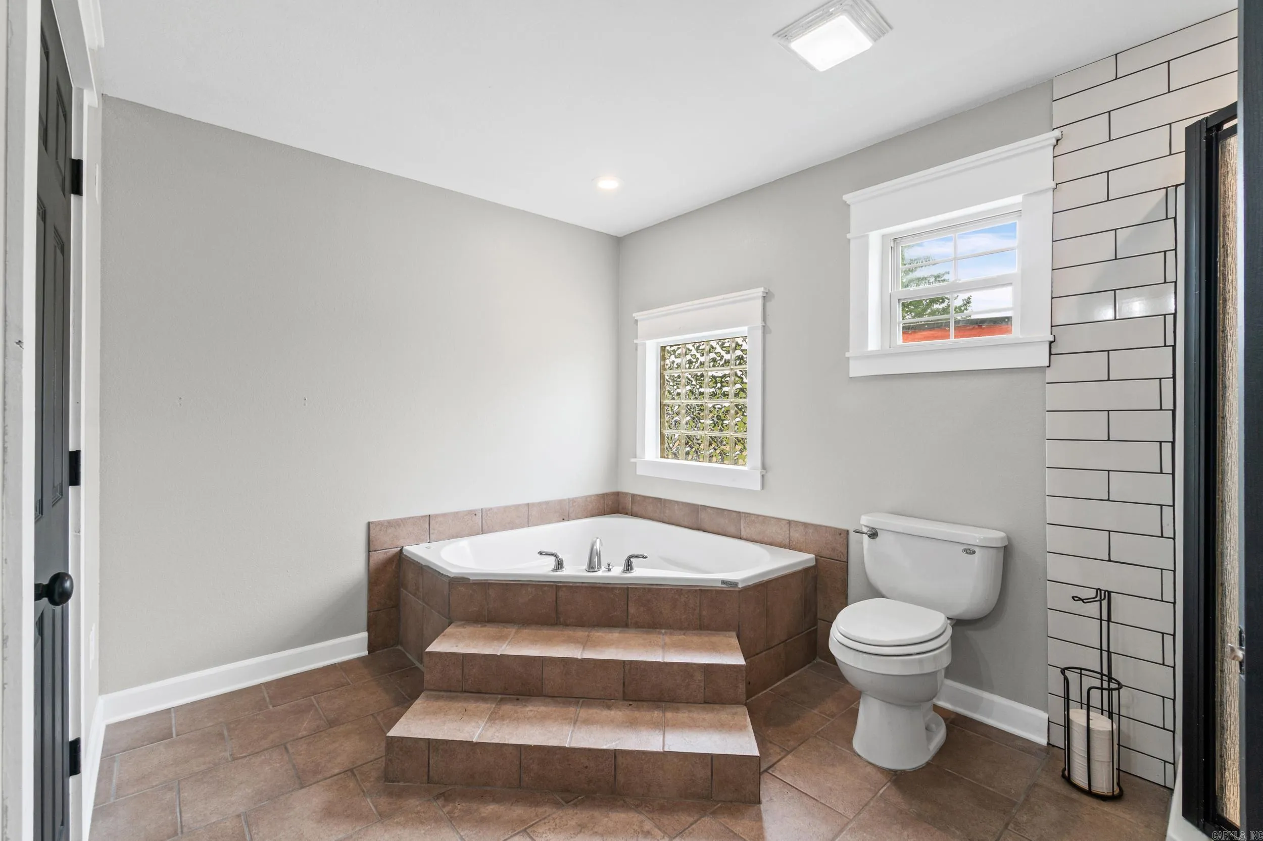 Property at 112  Mildred - Image 15