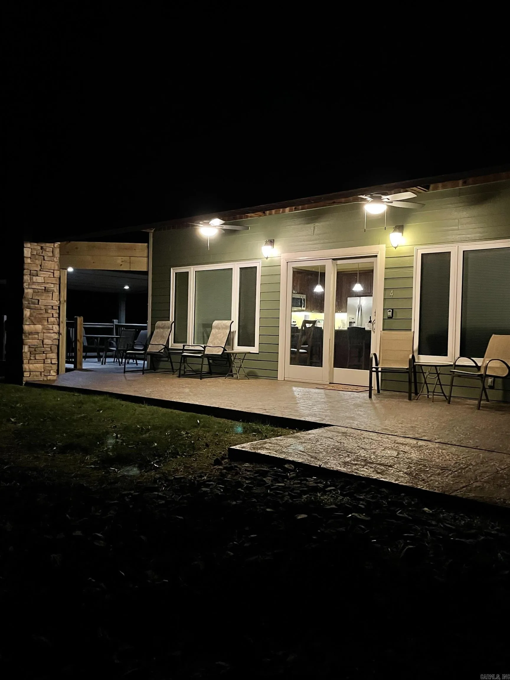 Property at 85  Lakeshore, 4 - Image 8