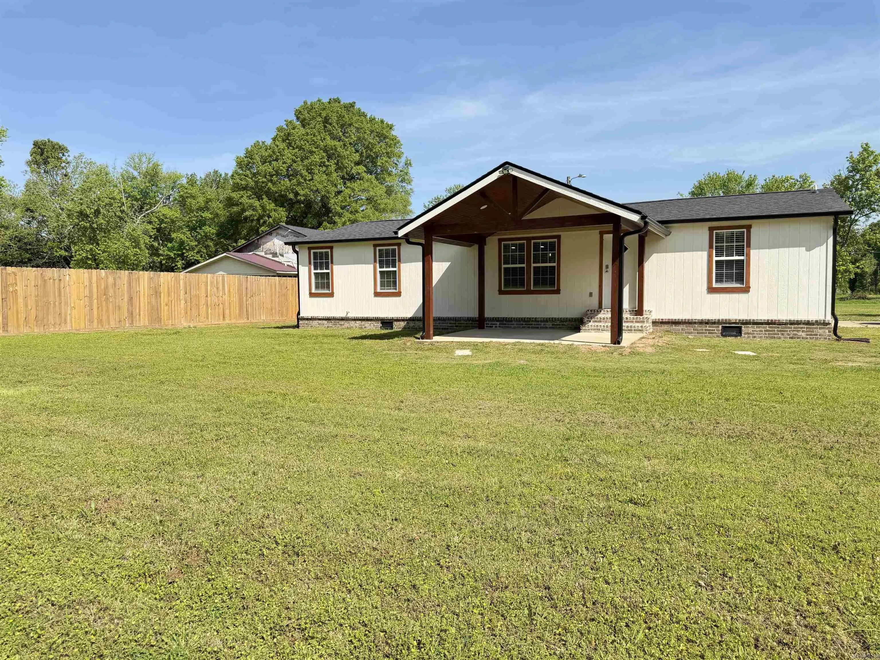 Property at 114  Panola - Image 1