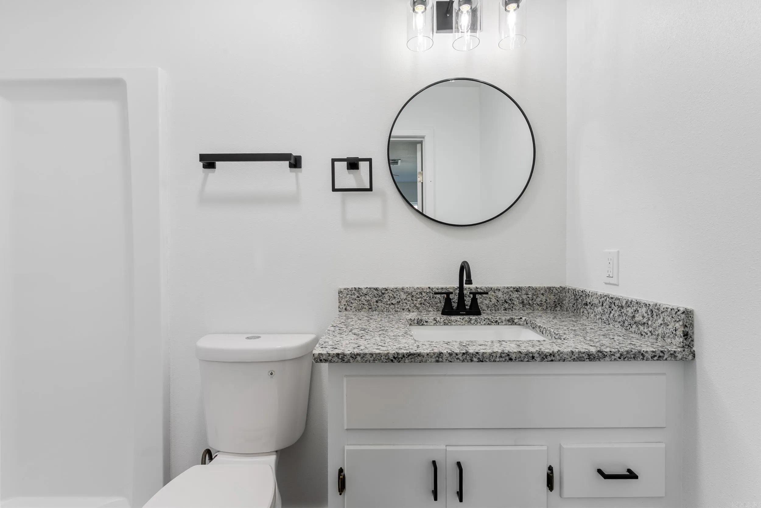 Property at 103  Maple - Image 37