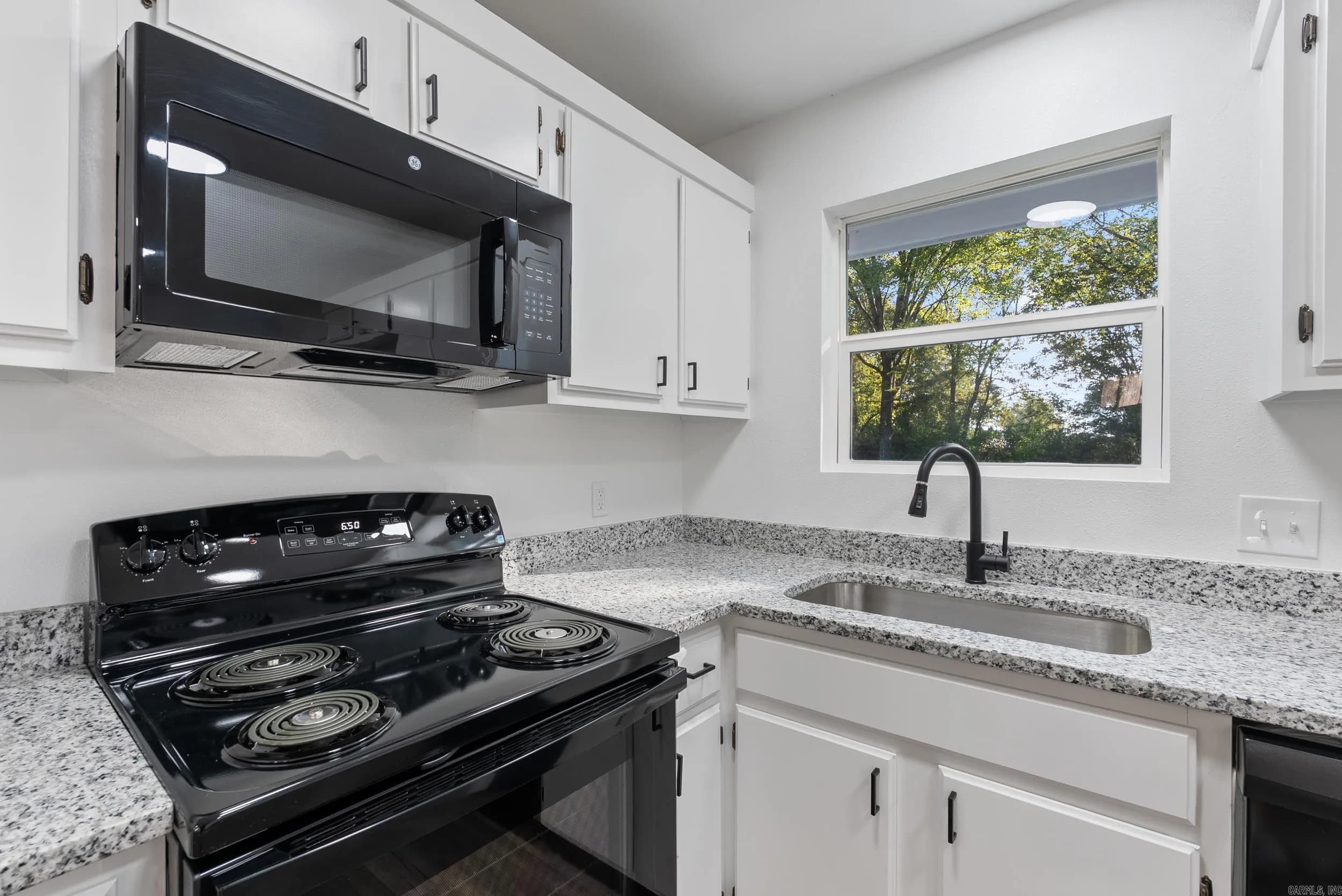 Property at 103  Maple - Image 10