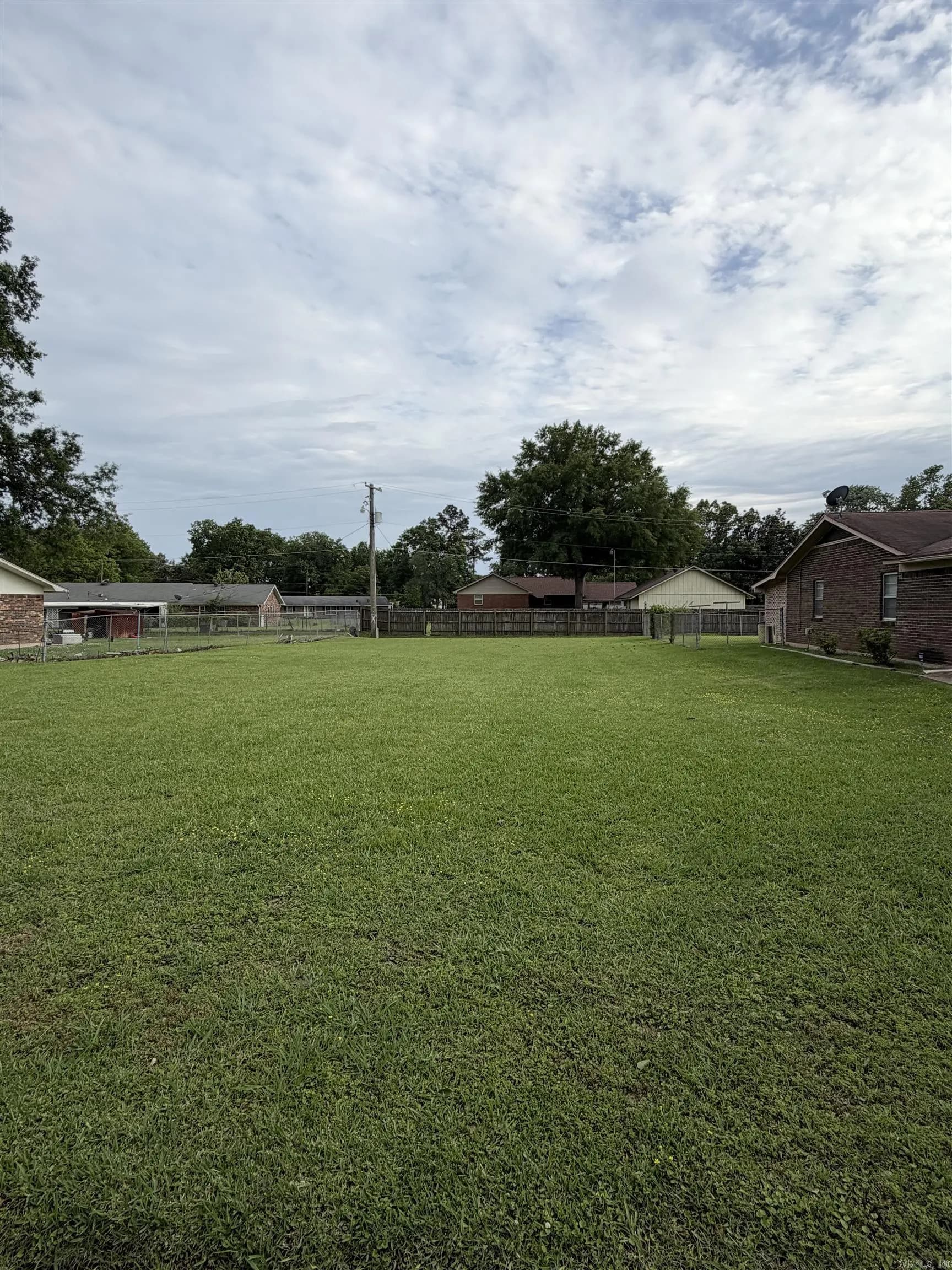 Property at 2819  Kimberly - Image 4