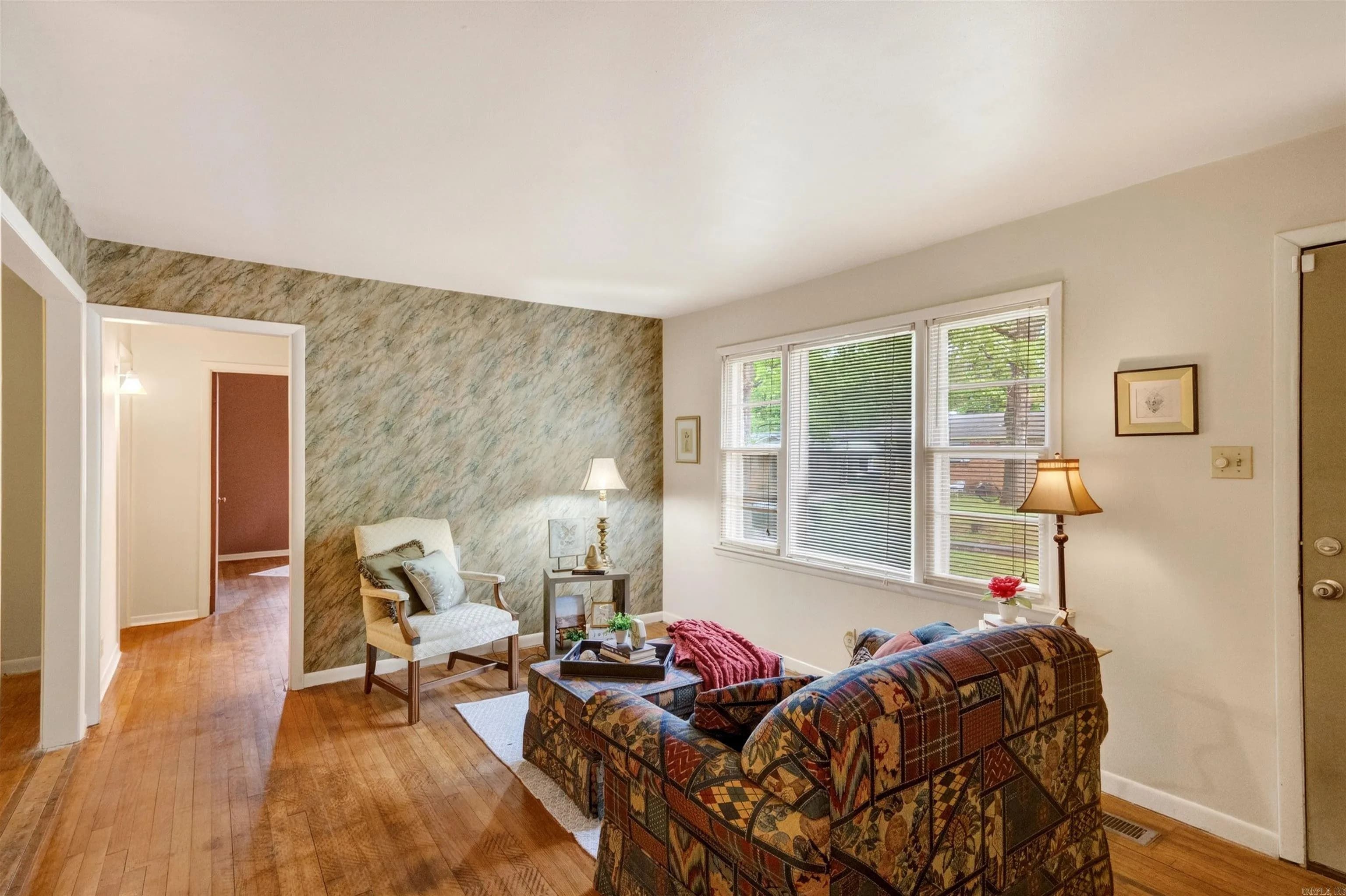 Property at 9  Michaels st - Image 2