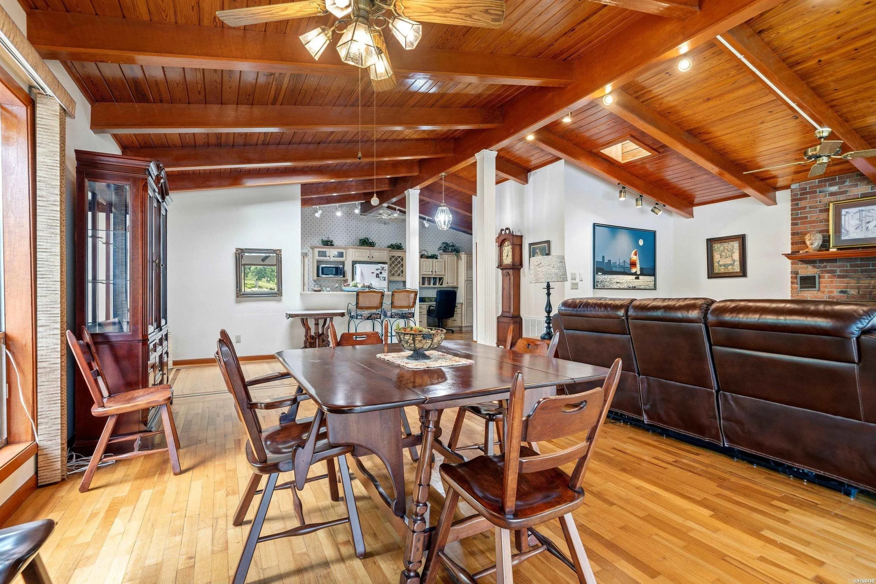 Property at 1340  Rock creek - Image 15