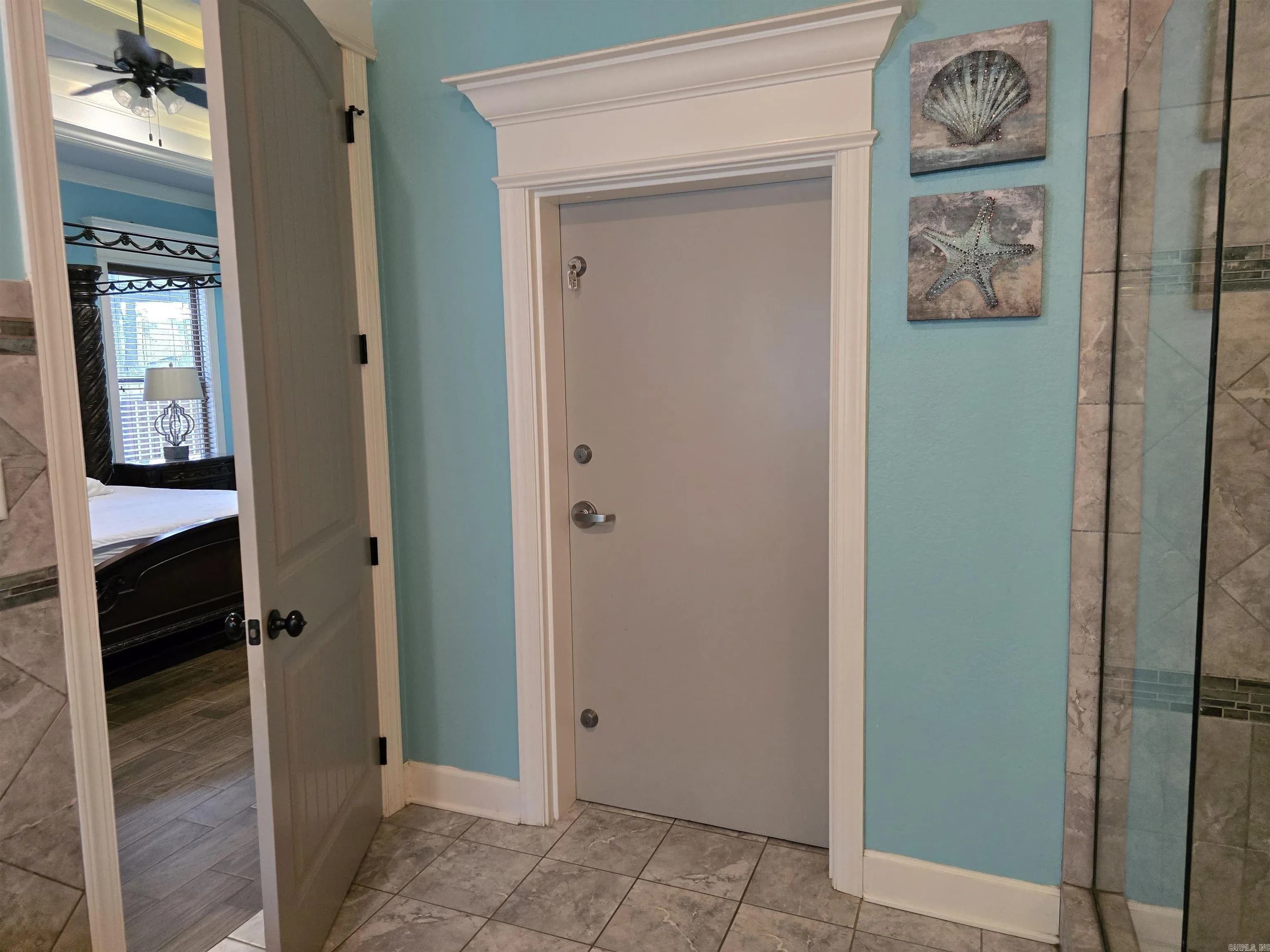 Property at 23  Whispering - Image 16