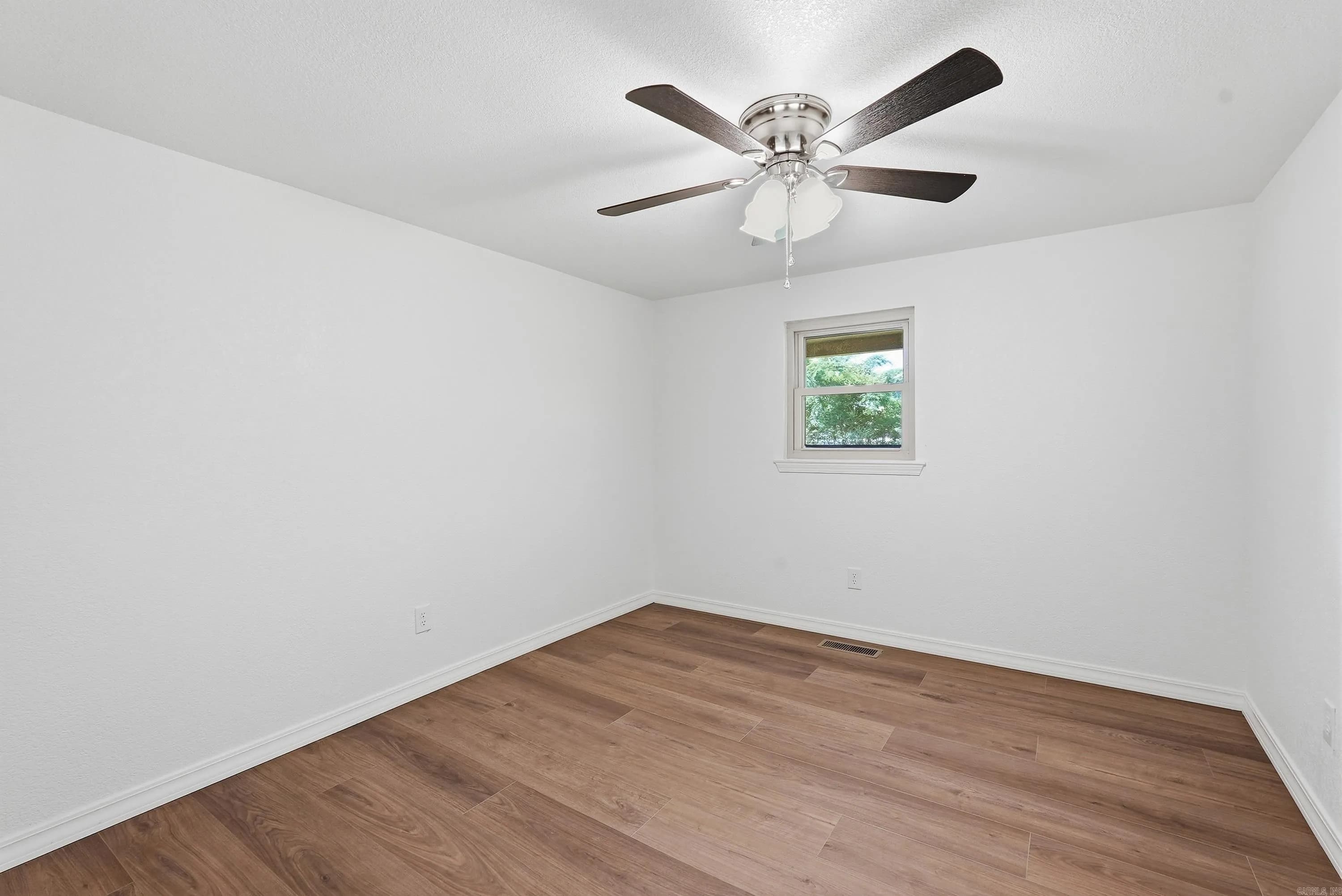 Property at 1170  Jimmy lile - Image 25