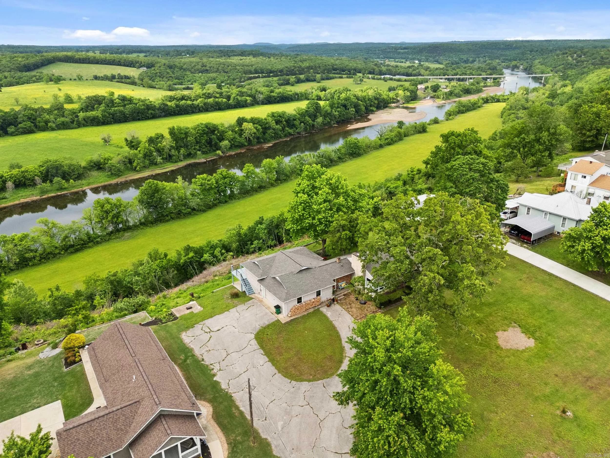 Property at 523  Harding blvd - Image 1