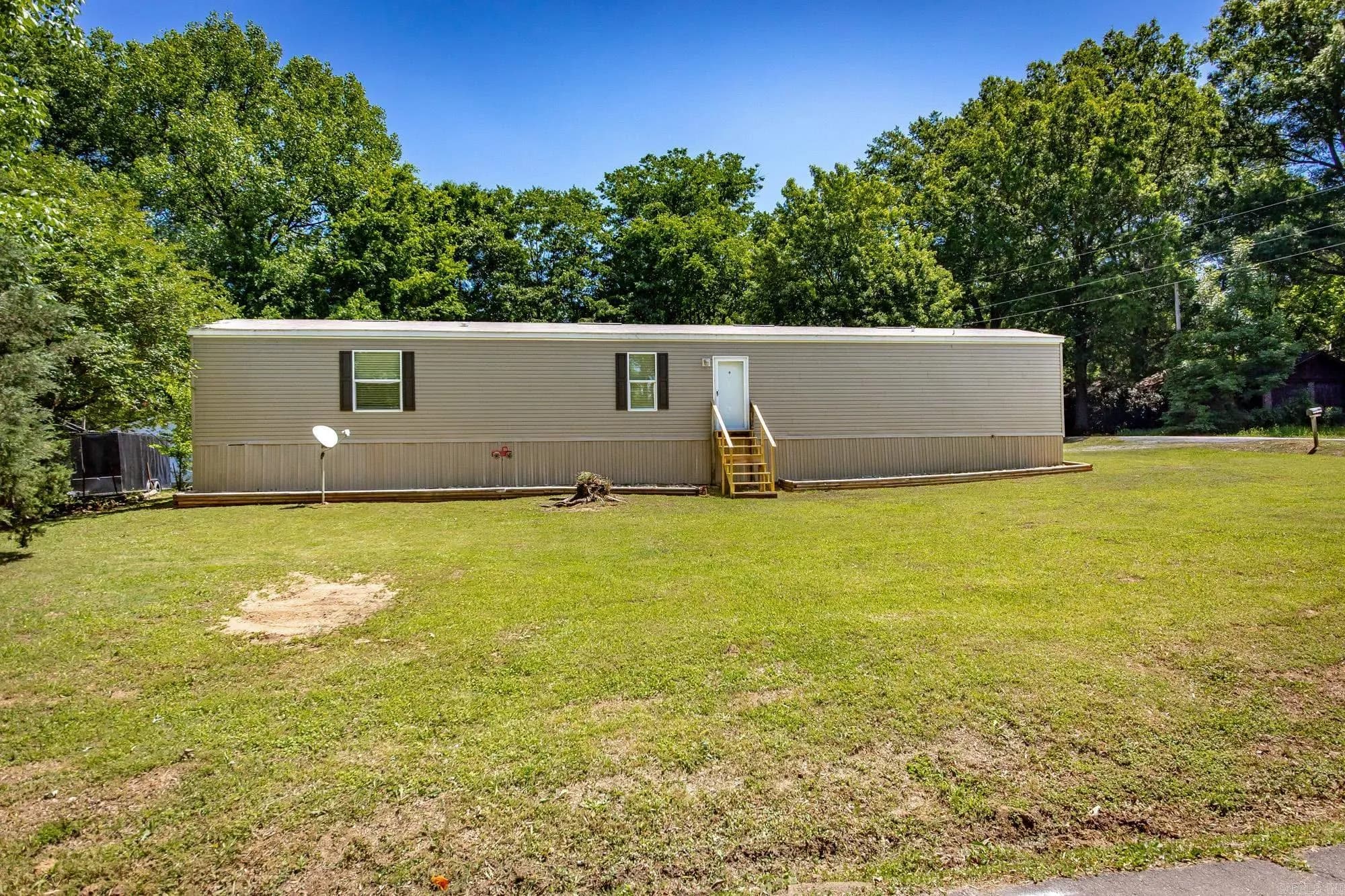 Property at 1  Trails end - Image 1