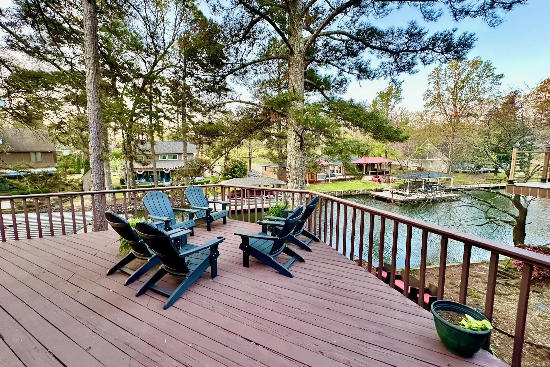 Property at 109  Waters edge cv - Image 42