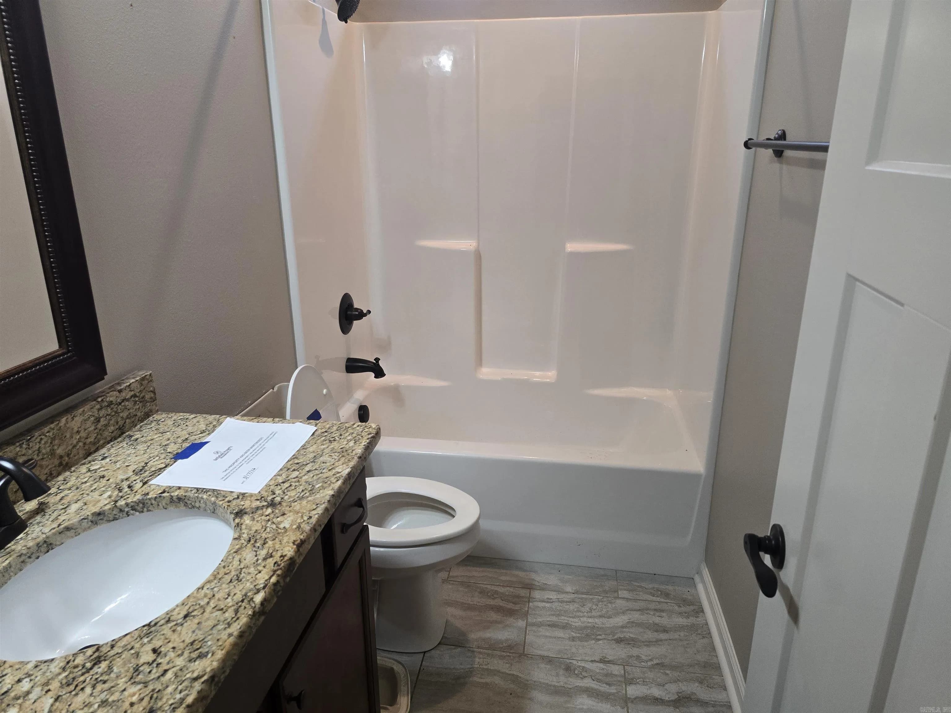 Property at 416 S Red - Image 16
