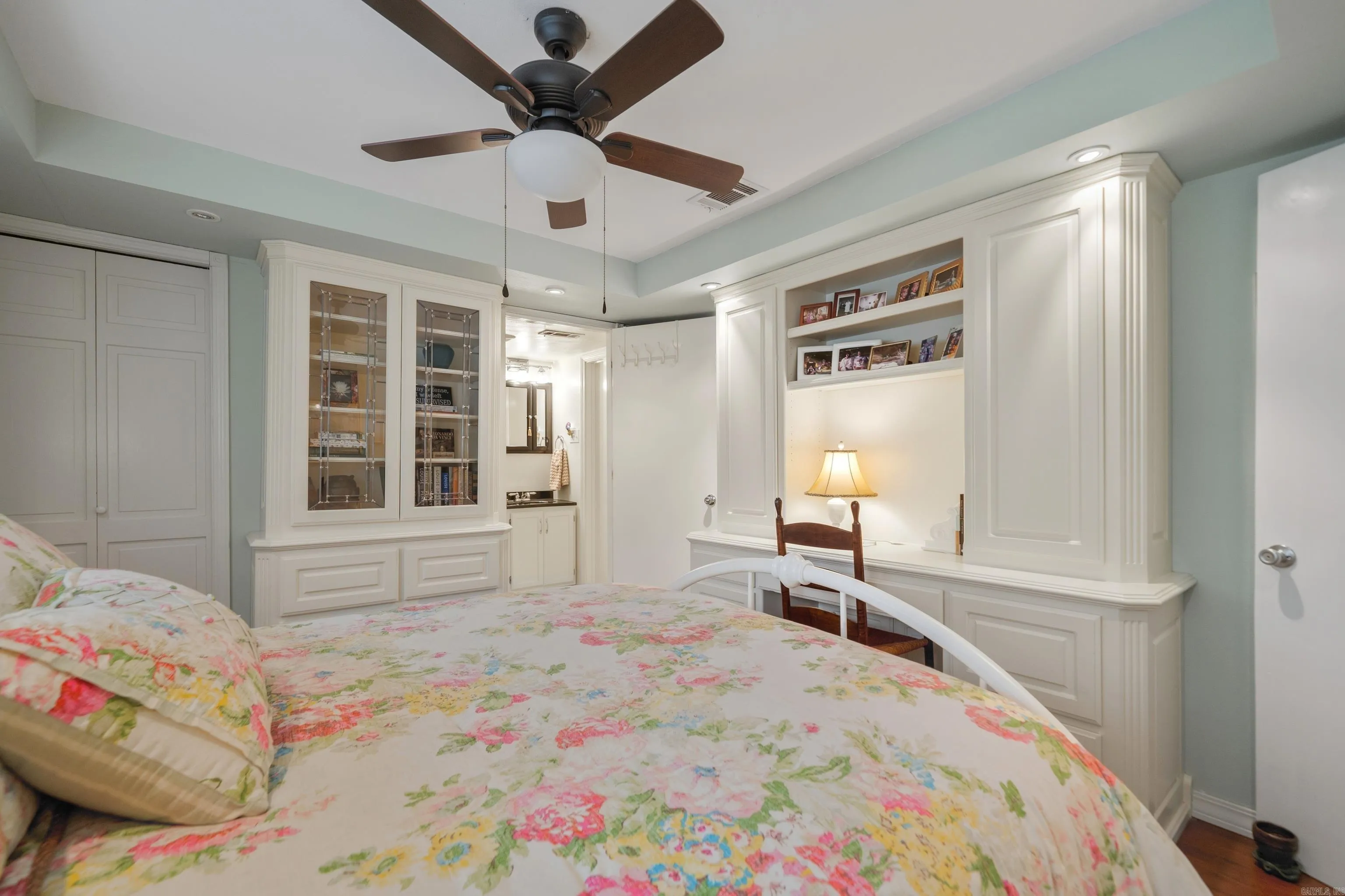 Property at 382  Music mountain - Image 22